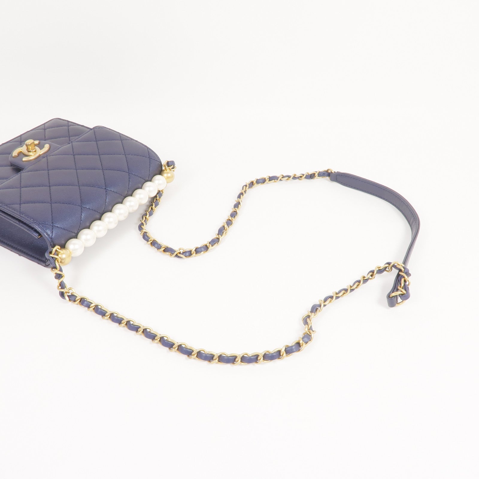 CHANEL 【激減優惠】牛皮皮革Chain Shoulder金扣肩背袋