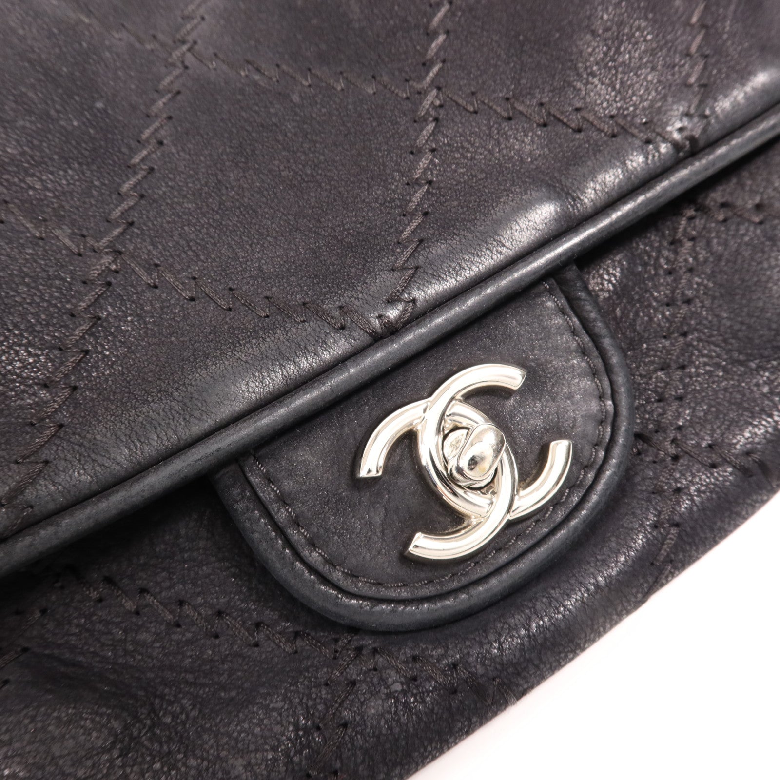 CHANEL 麂皮皮革Chain Shoulder Bag銀扣鏈帶肩背袋