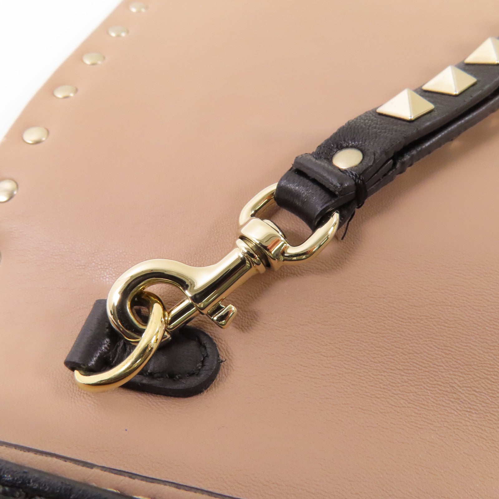 Valentino 羊皮皮革Clutch手拿包