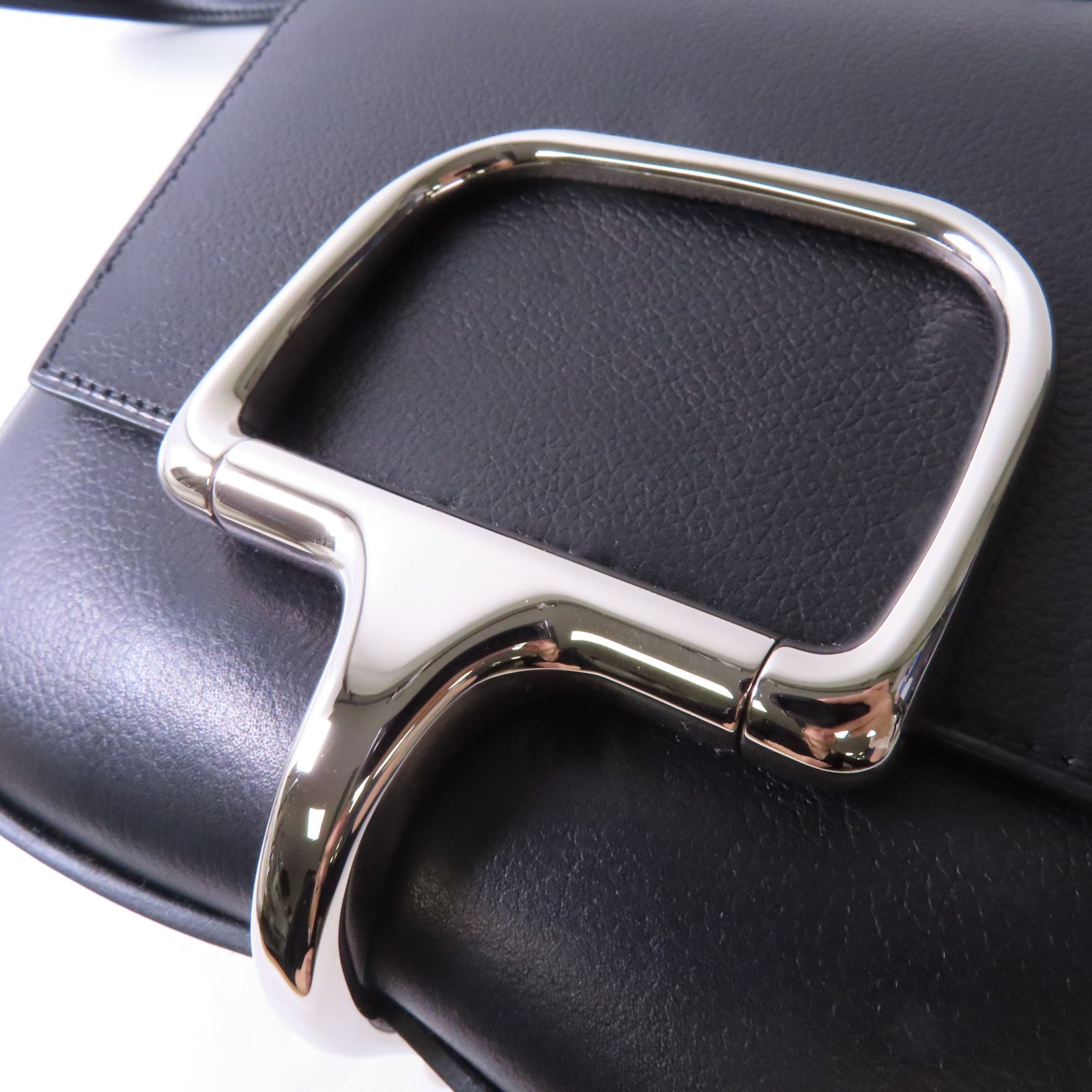 HERMES 【激減優惠】Evercolor皮革Mini Della Cavalleria Bag銀扣肩背袋黑色