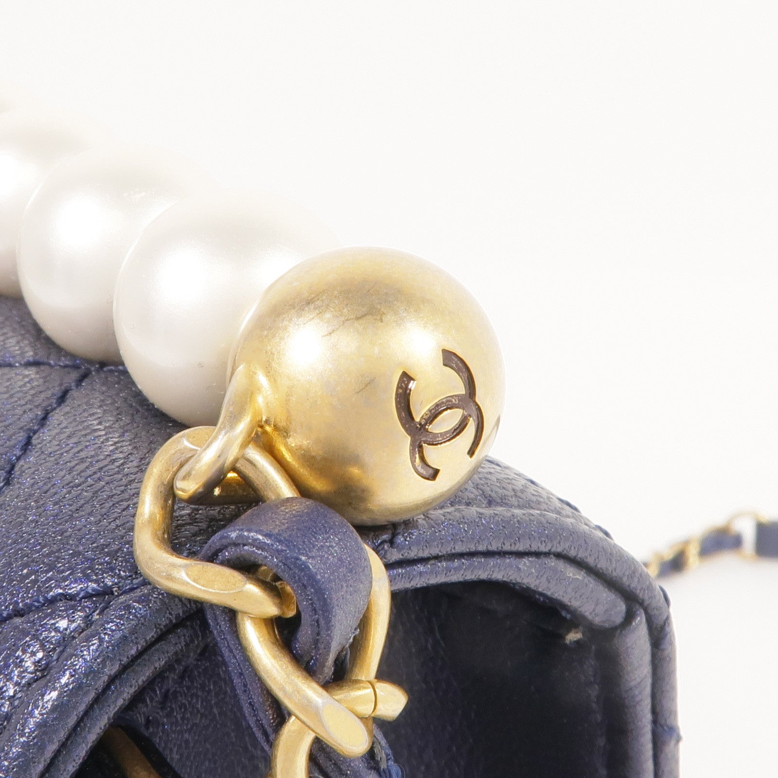 CHANEL 【激減優惠】牛皮皮革Chain Shoulder金扣肩背袋
