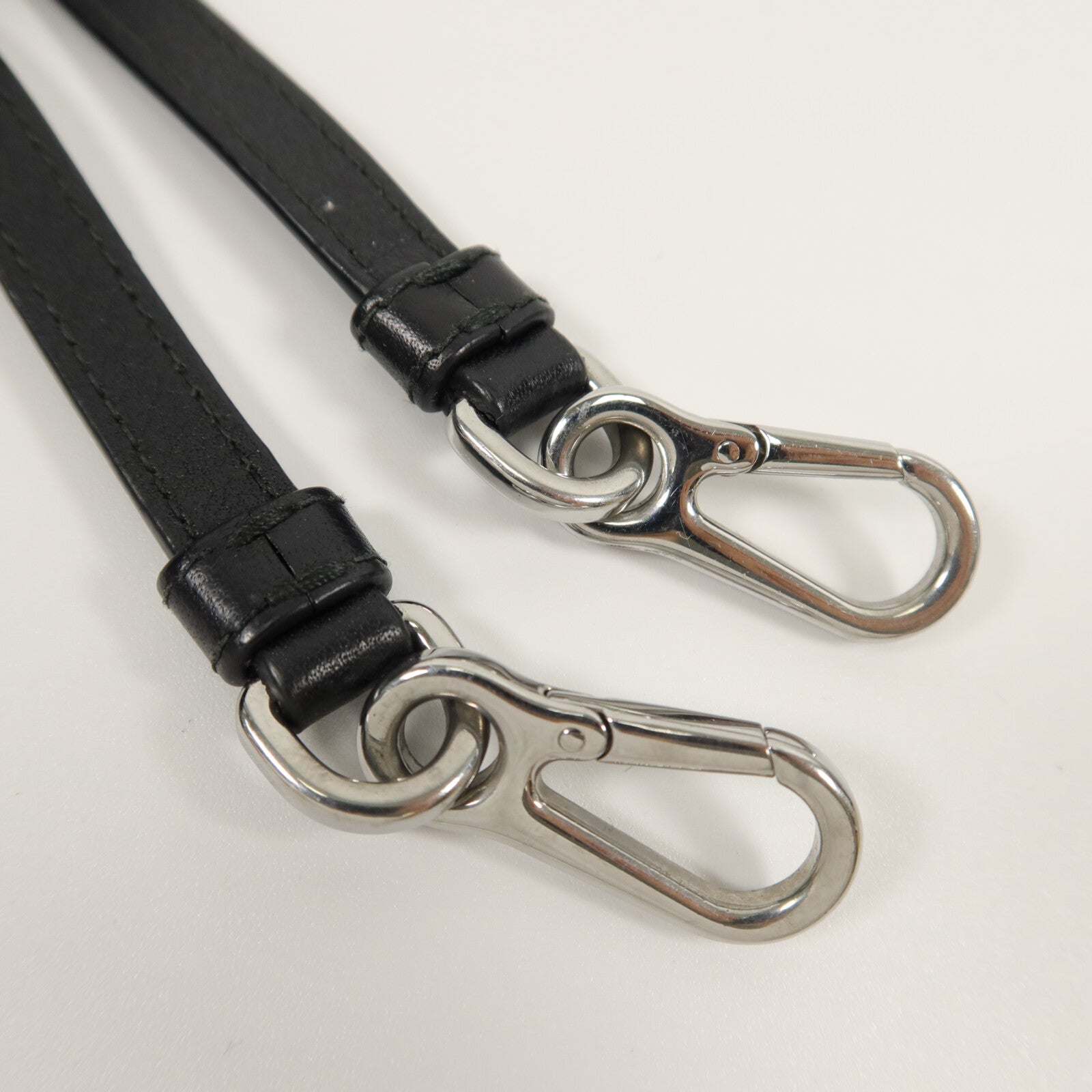 LOEWE 牛皮皮革Panda Mini Bag肩背袋