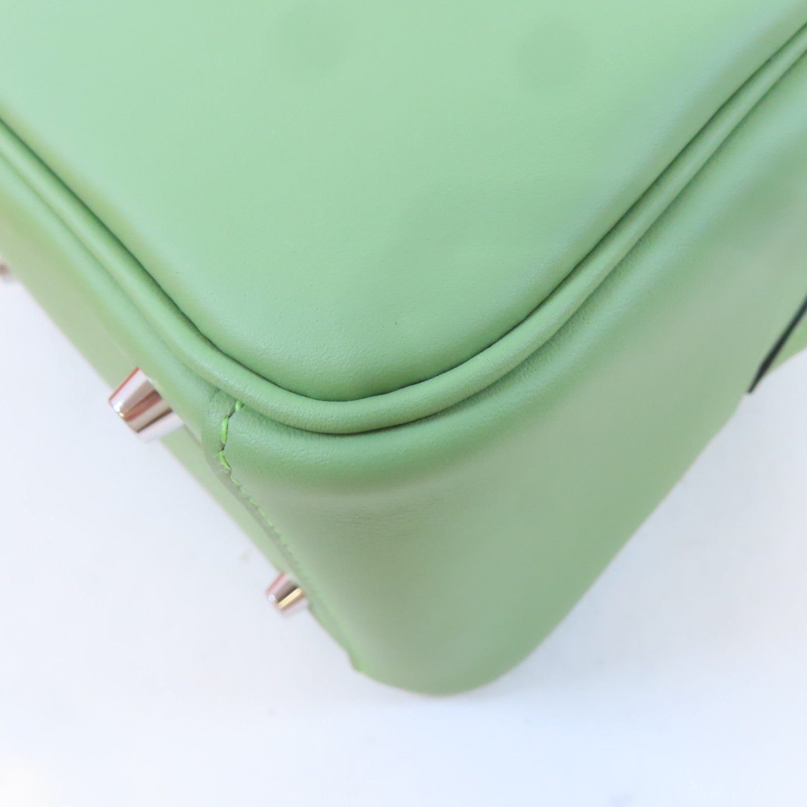 HERMES【激減優惠】 Swift皮革Mini Lindy銀扣手挽肩背兩用袋Vert Criquet/綠色