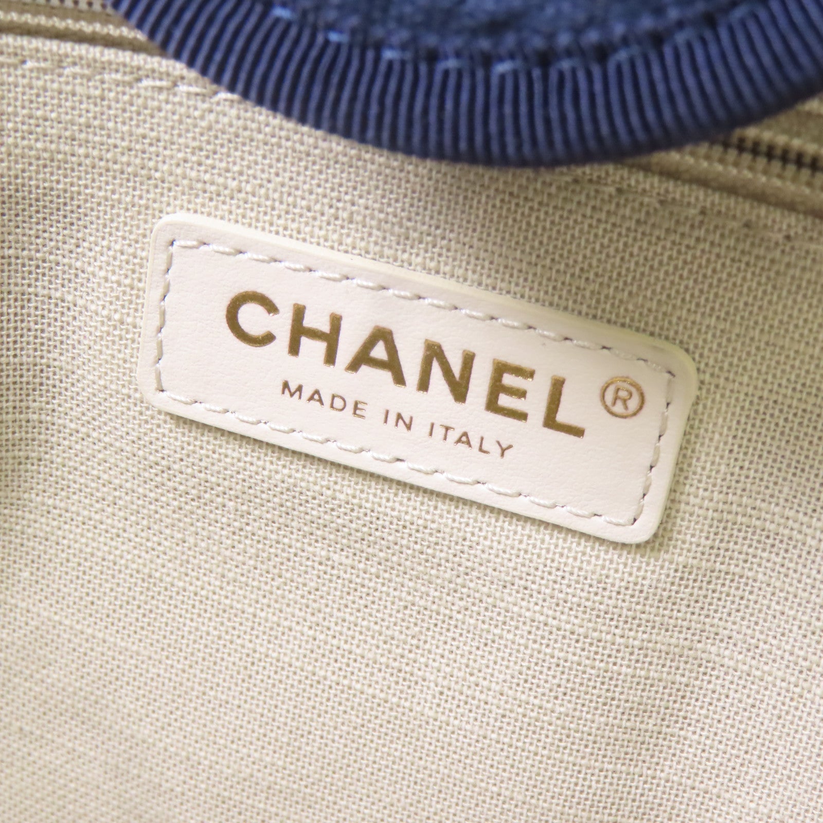 CHANEL 【激減優惠】帆布Deauville Tote銀扣手挽肩背兩用袋深藍色