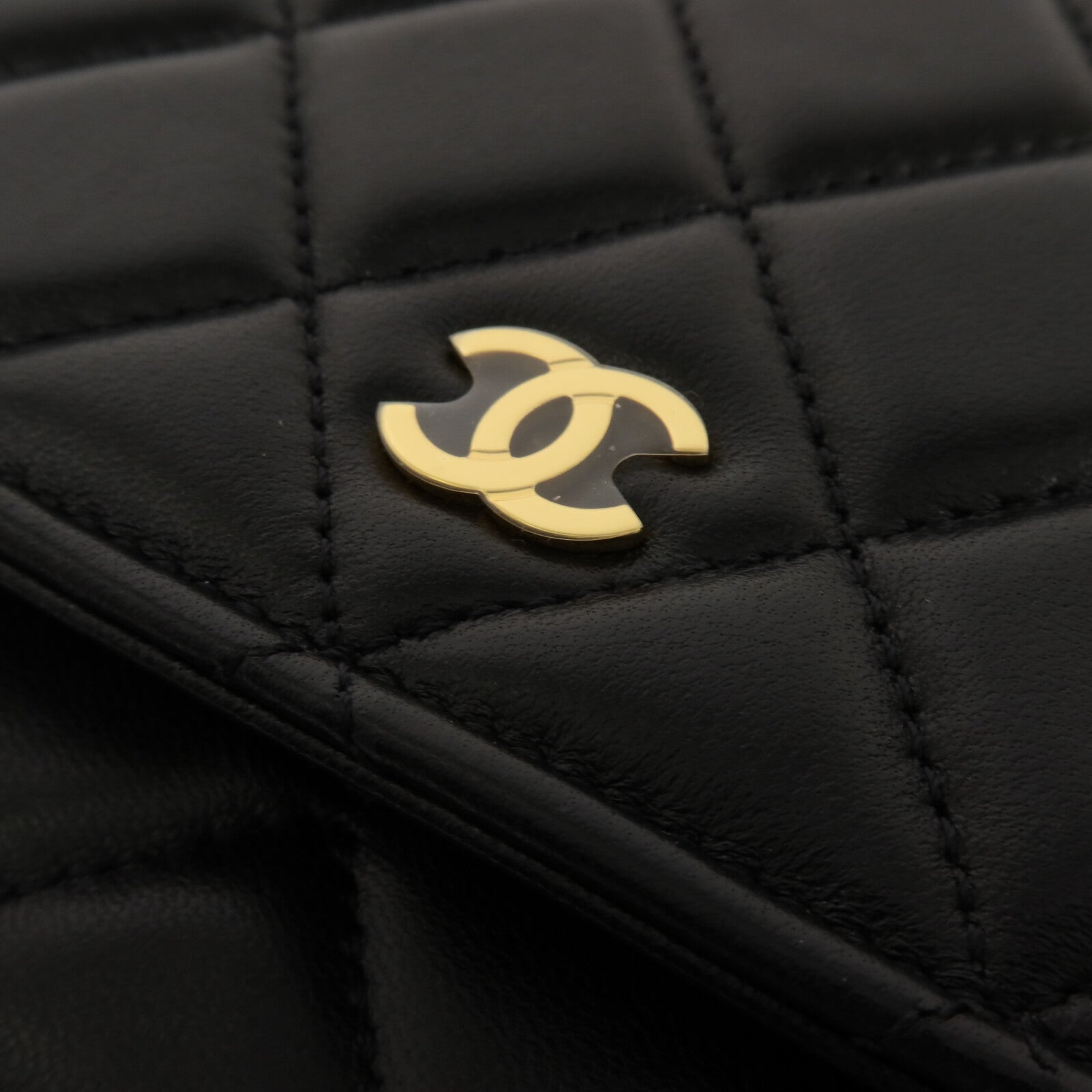 CHANEL 羊皮皮革WOC Wallet On Chain鏈帶肩背袋