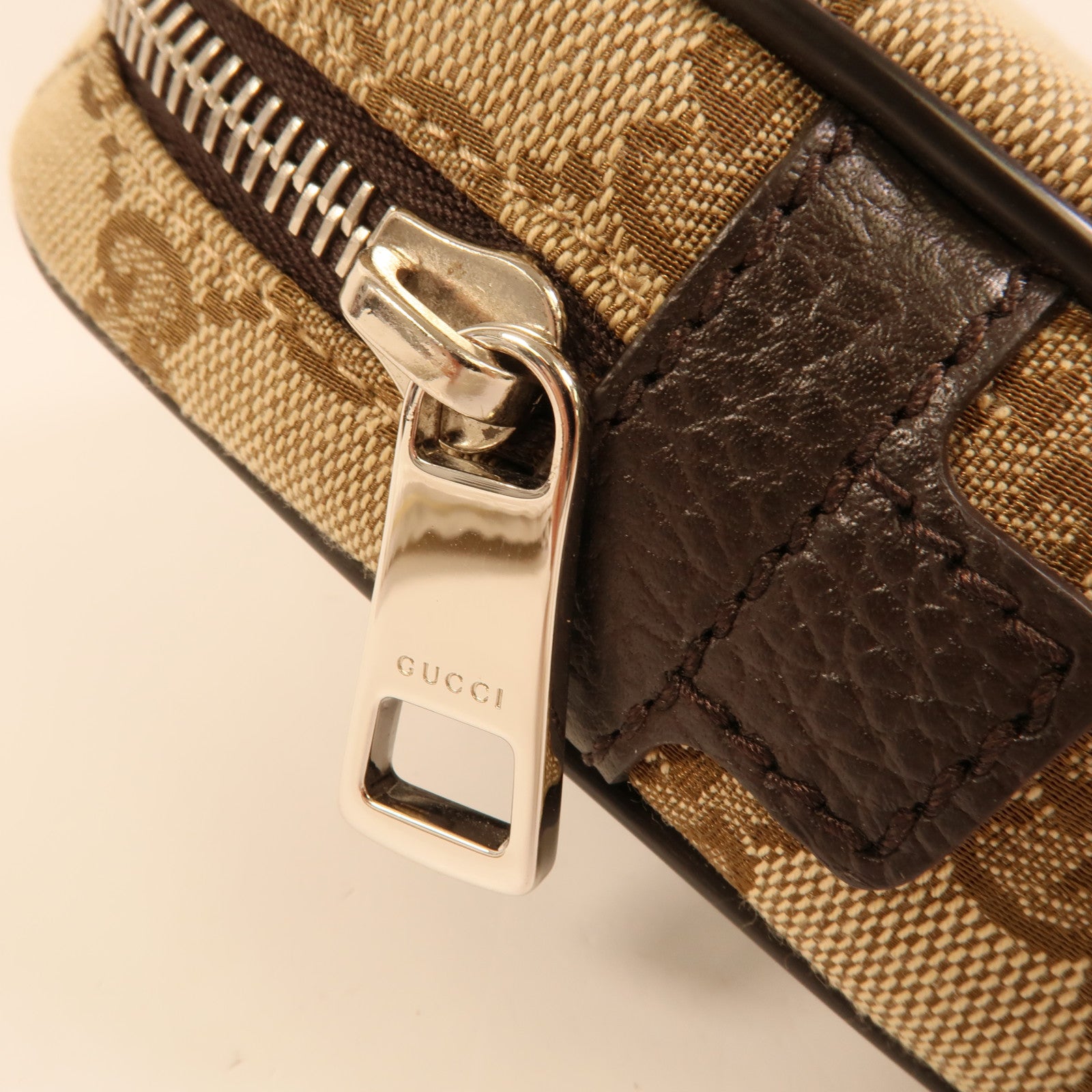 GUCCI 帆布Waist Bag腰包