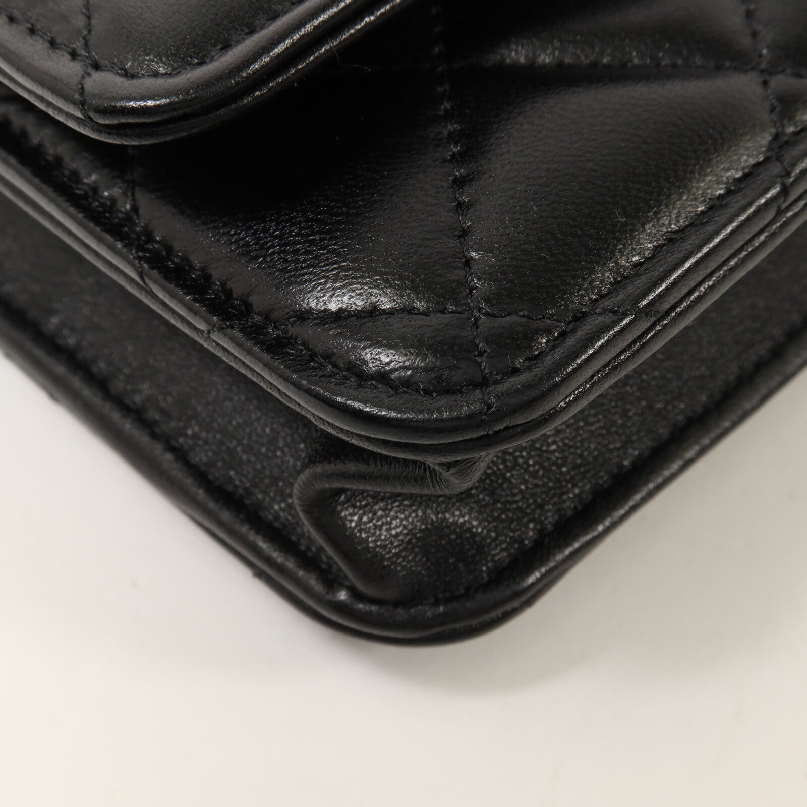 CHANEL 羊皮皮革WOC Wallet On Chain鏈帶肩背袋