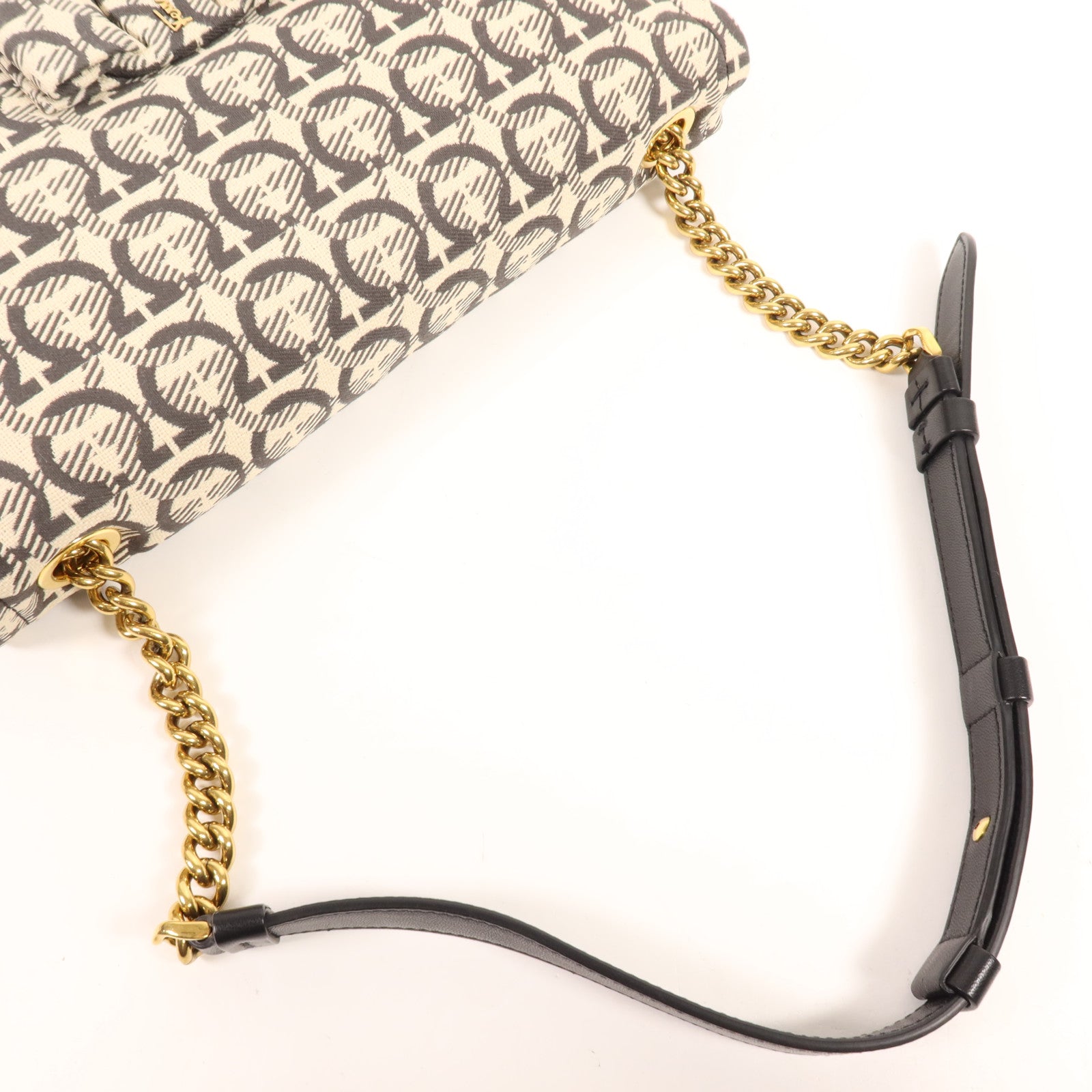 Salvatore Ferragamo 帆布Viva Bow金扣肩背袋