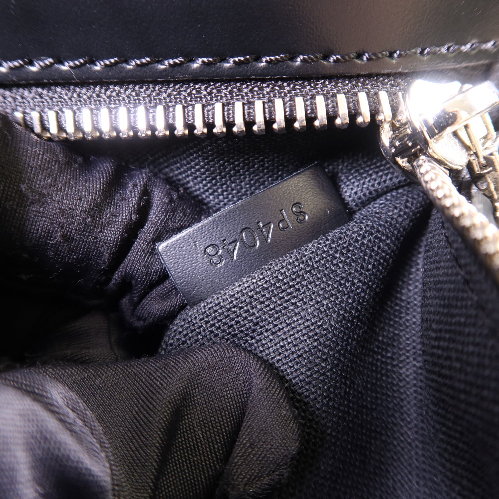 LOUIS VUITTON Damier Graphite Daniel GM銀扣肩背袋