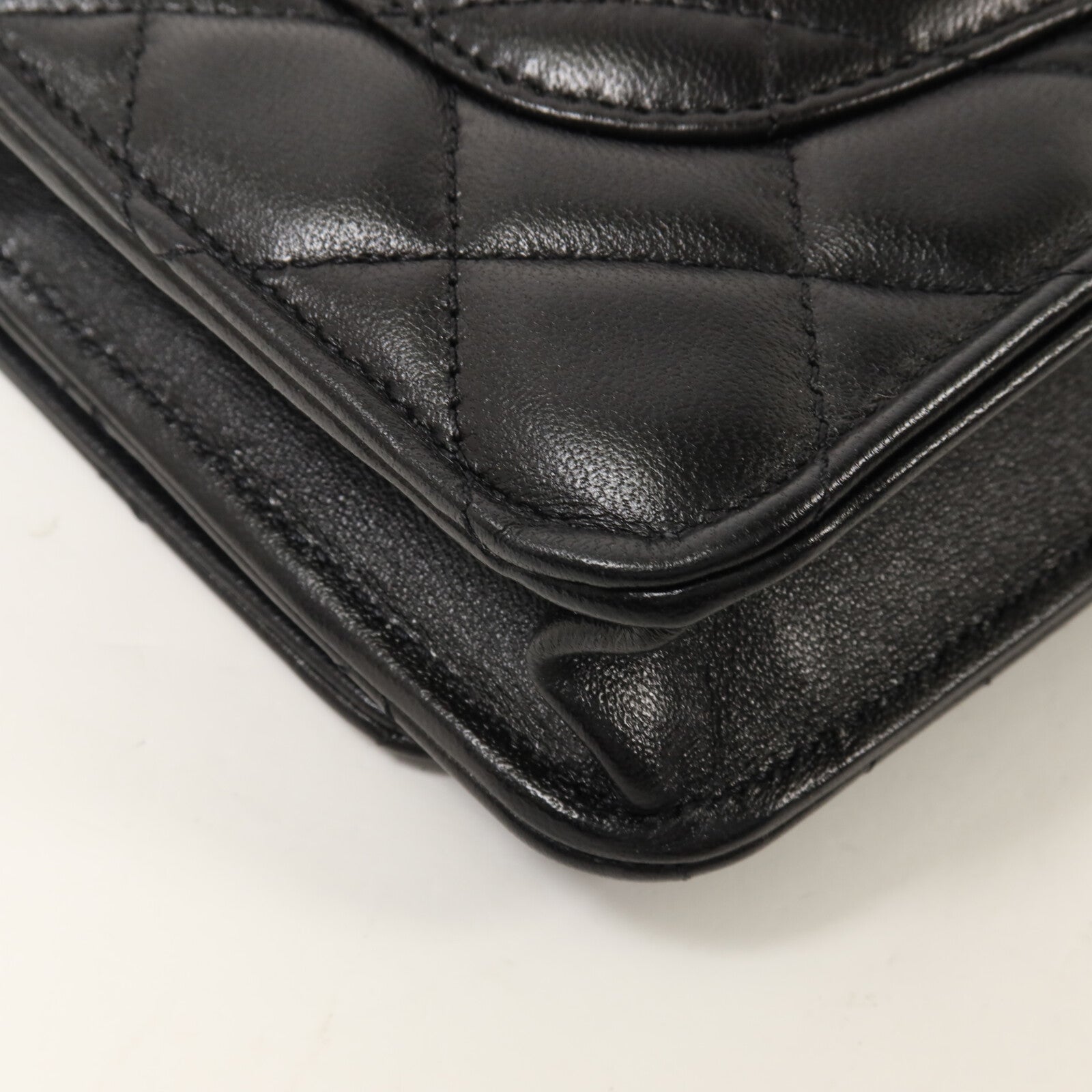 CHANEL 羊皮皮革WOC Wallet On Chain鏈帶肩背袋