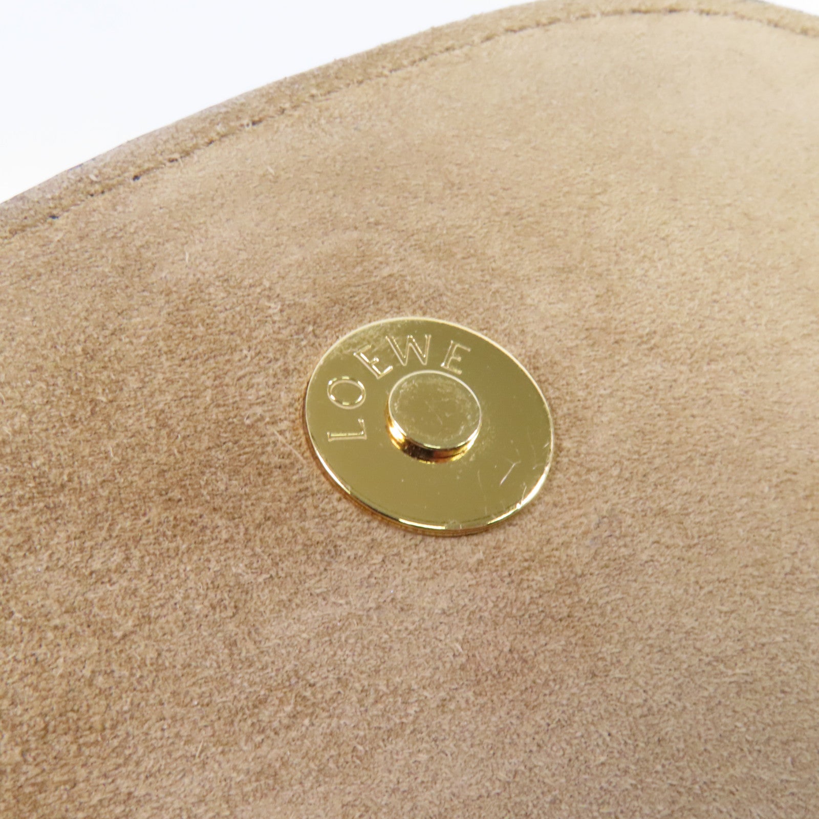 LOEWE 牛皮皮革Mini Geta金扣肩背袋