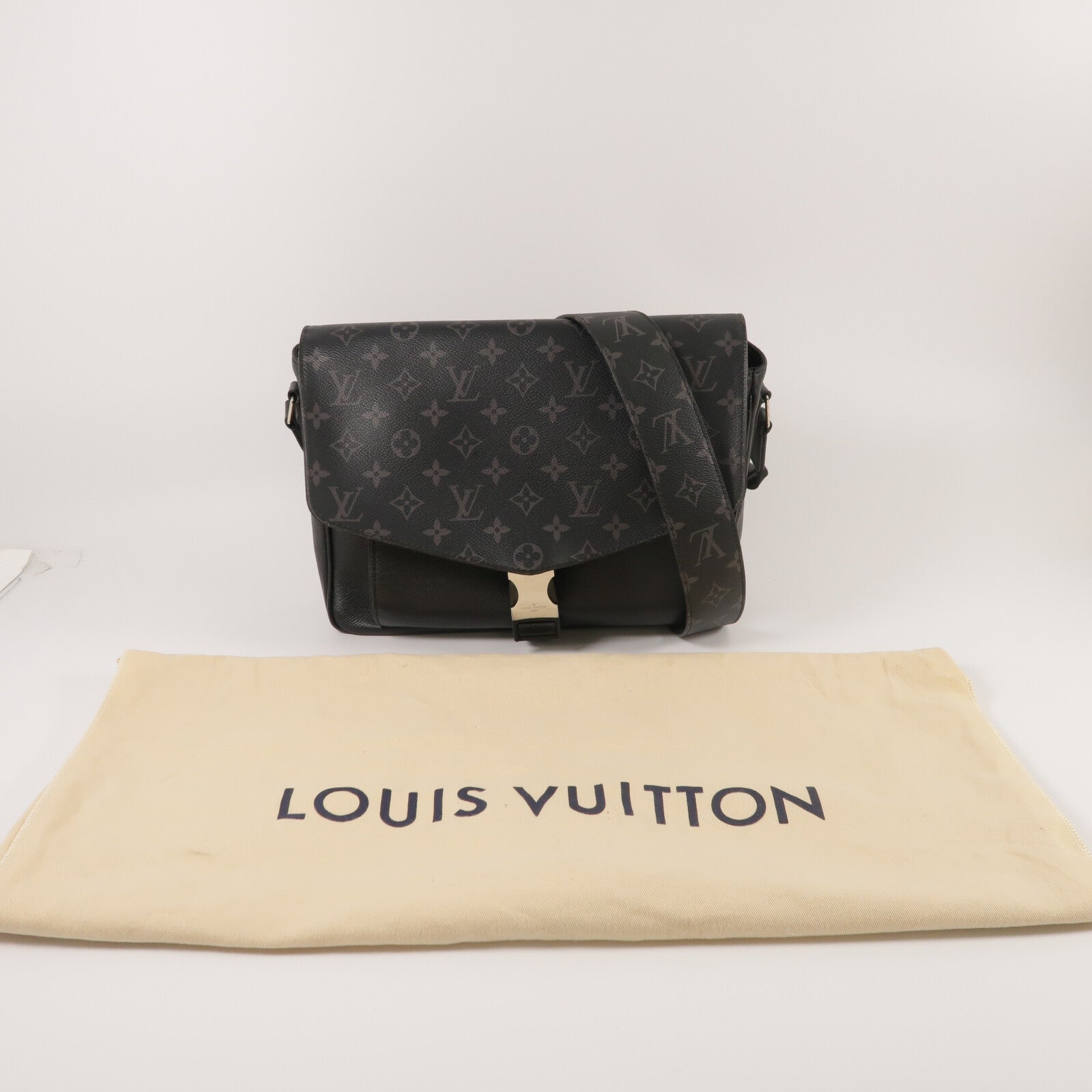 LOUIS VUITTON Monogram Messengerama肩背袋