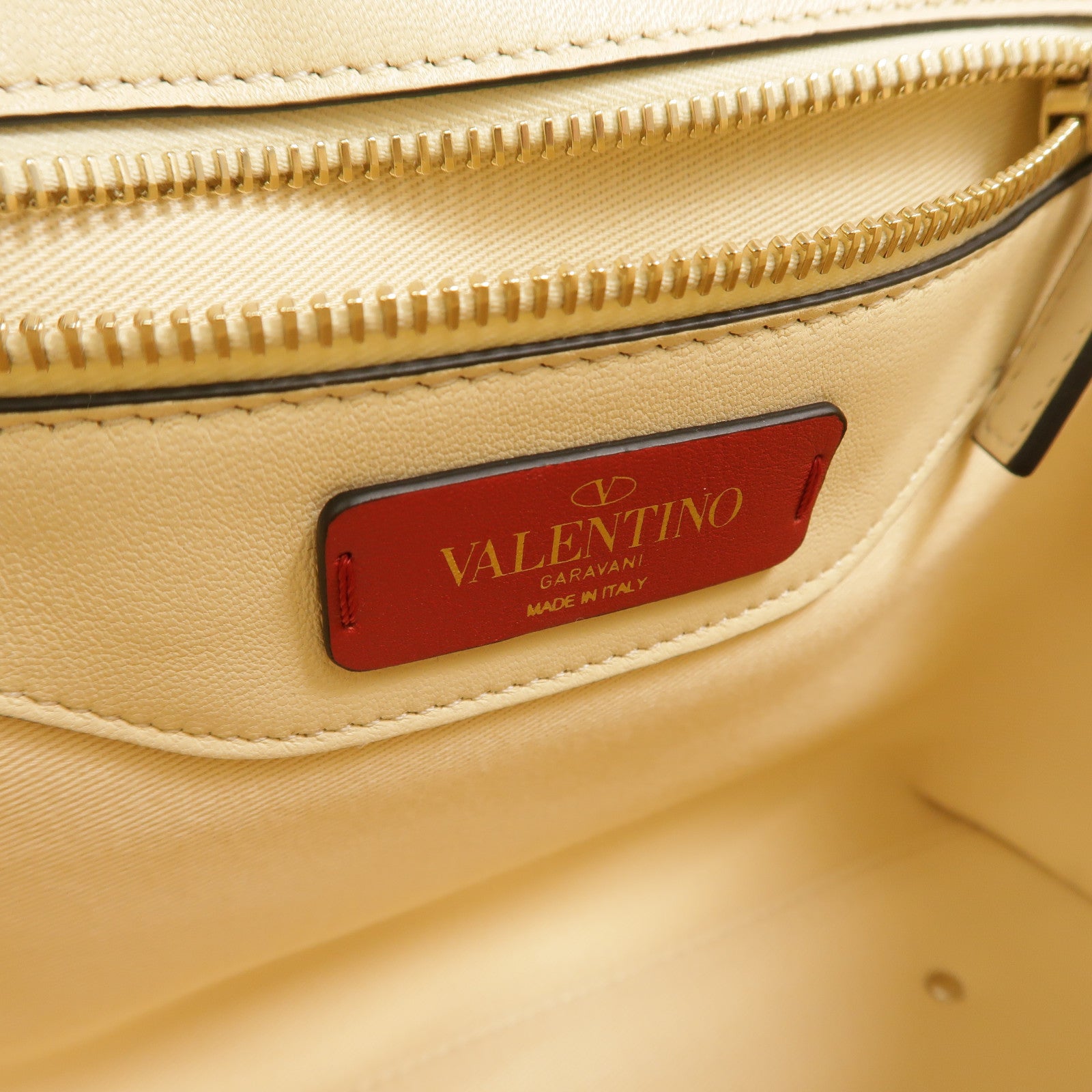 Valentino 牛皮皮革Candystud Medium手挽肩背兩用袋