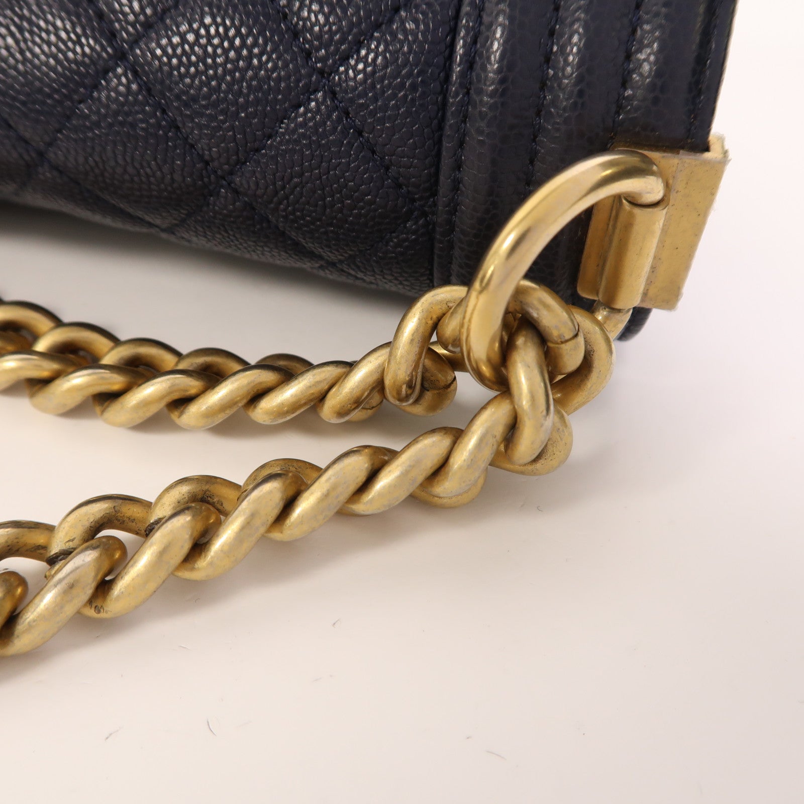 CHANEL 牛皮皮革Boy 20金扣鏈帶肩背袋