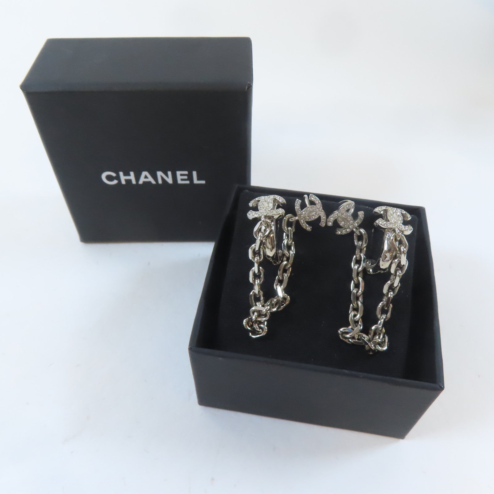 CHANEL 金屬/水晶Pierced Earrings With Ear Cuffs耳環/耳夾銀色