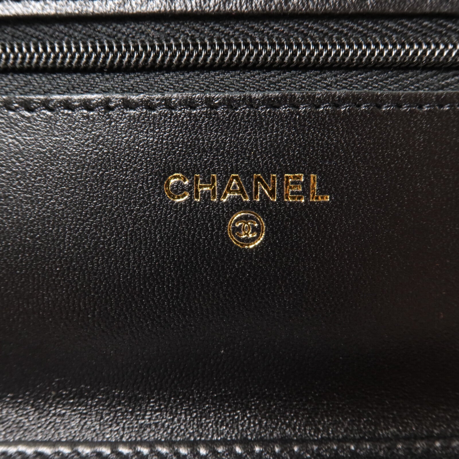 CHANEL 羊皮皮革WOC Wallet On Chain鏈帶肩背袋