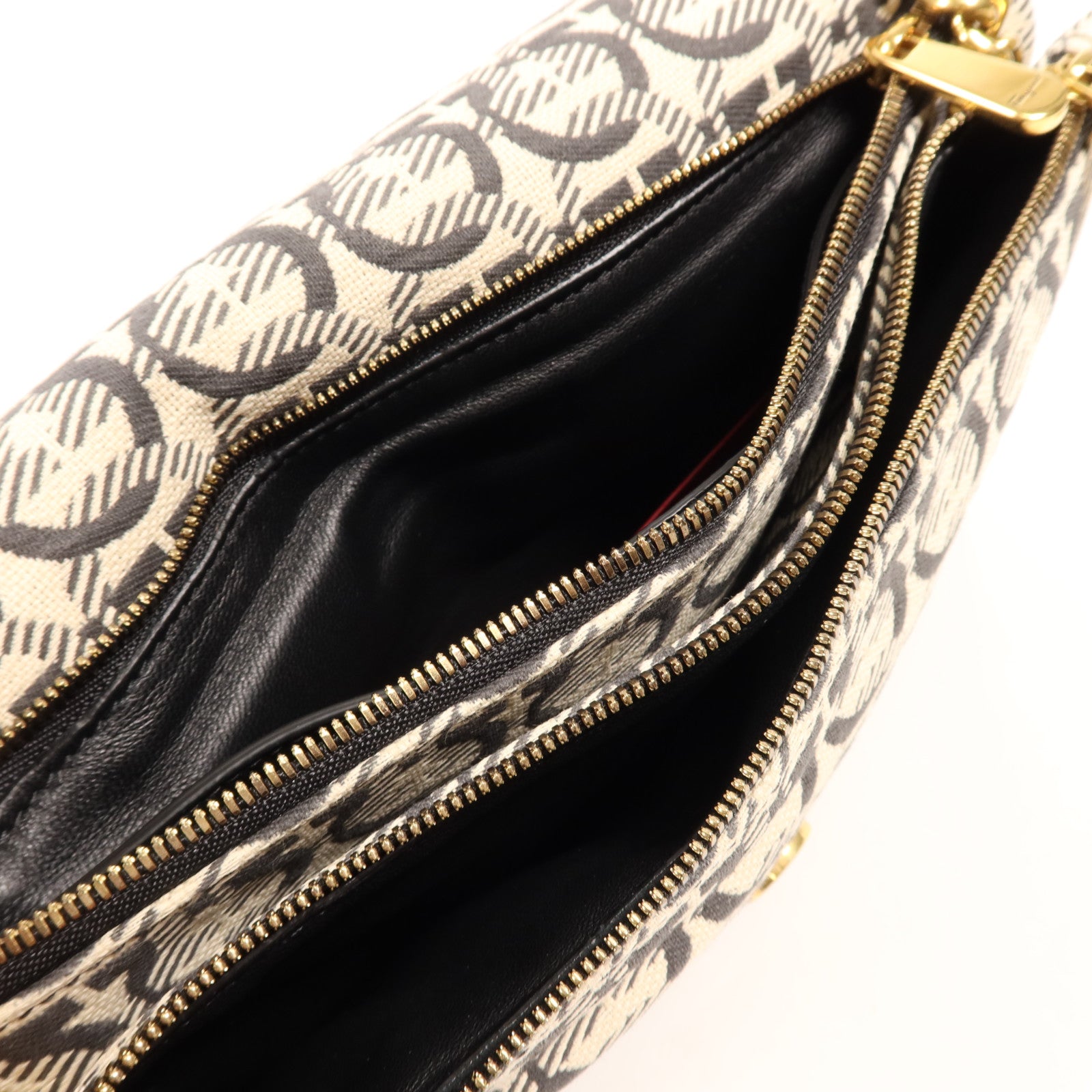 Salvatore Ferragamo 帆布Viva Bow金扣肩背袋