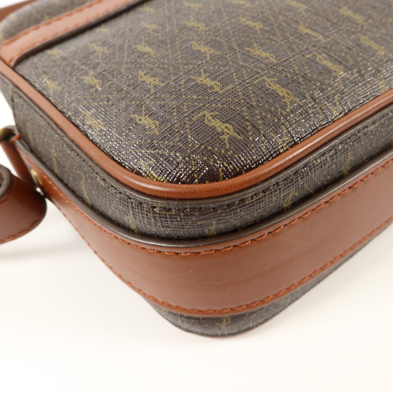 SAINT LAURENT 塗層帆布Camera Bag肩背袋
