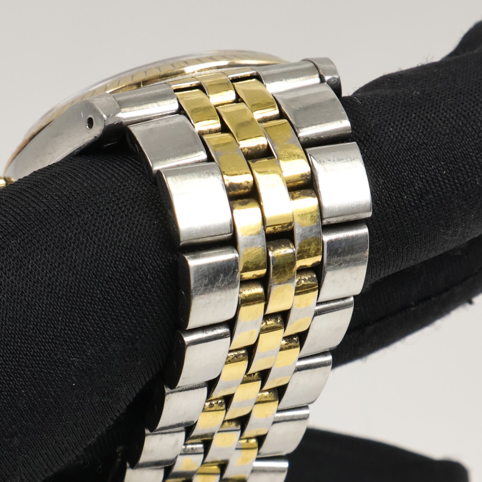 TUDOR Prince Date 74033