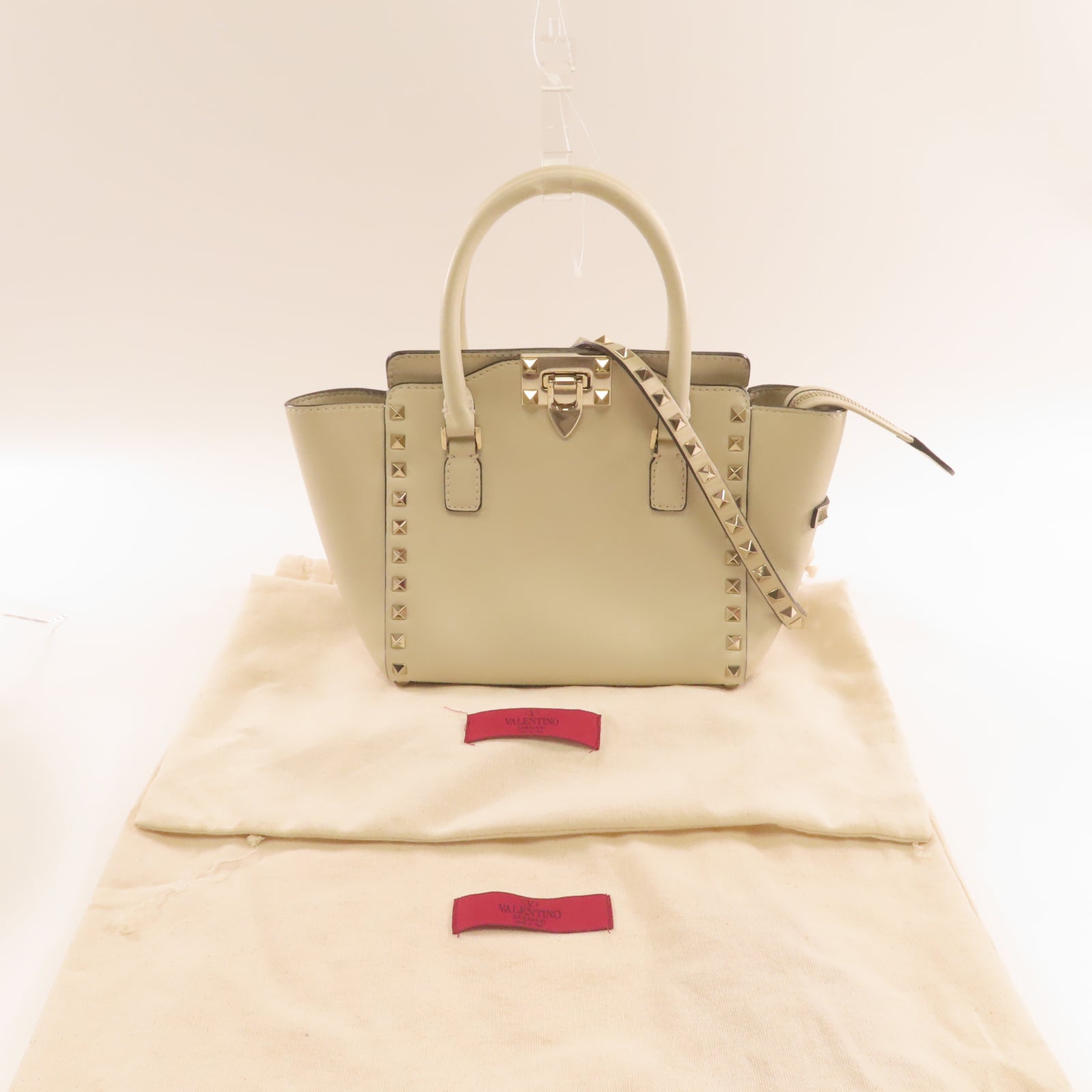 Valentino 牛皮皮革2 Way Shoulder金扣手挽肩背兩用袋米色