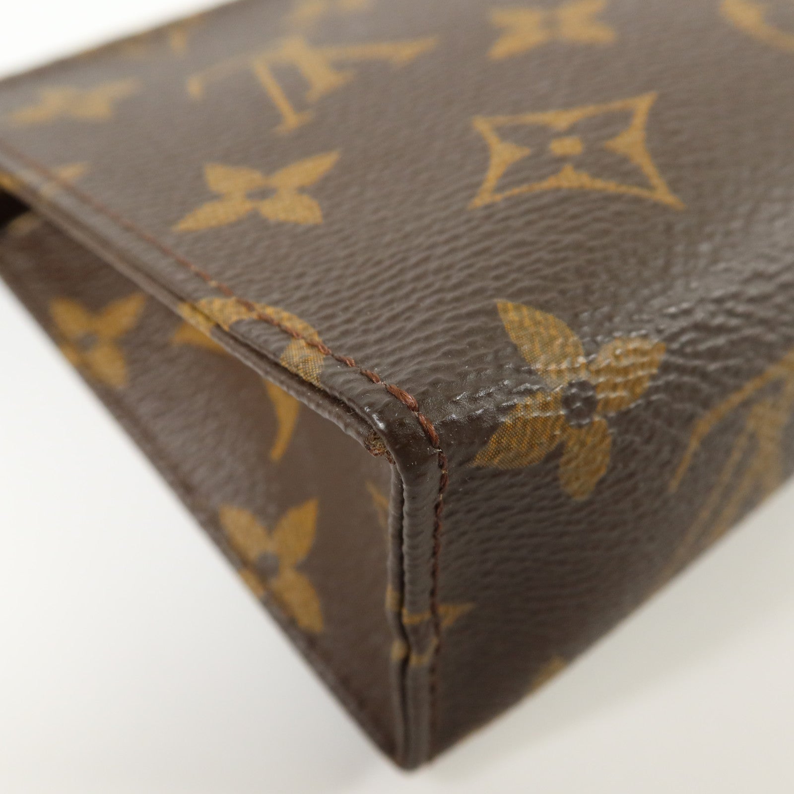 LOUIS VUITTON Monogram Poche Toilette 15金扣手拿包