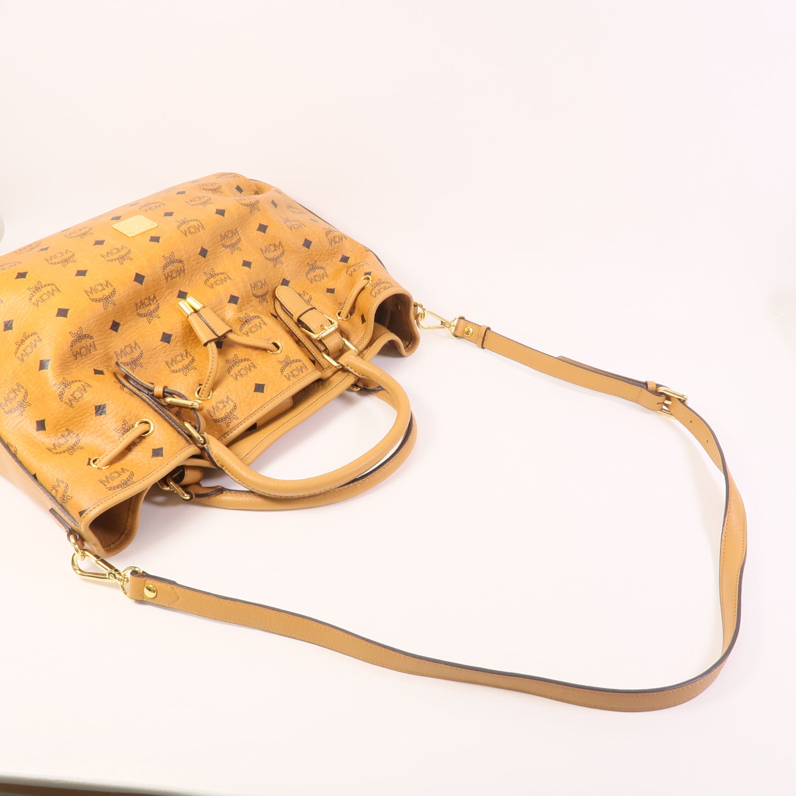 MCM 塗層帆布Shoulder Bag金扣手挽肩背兩用袋
