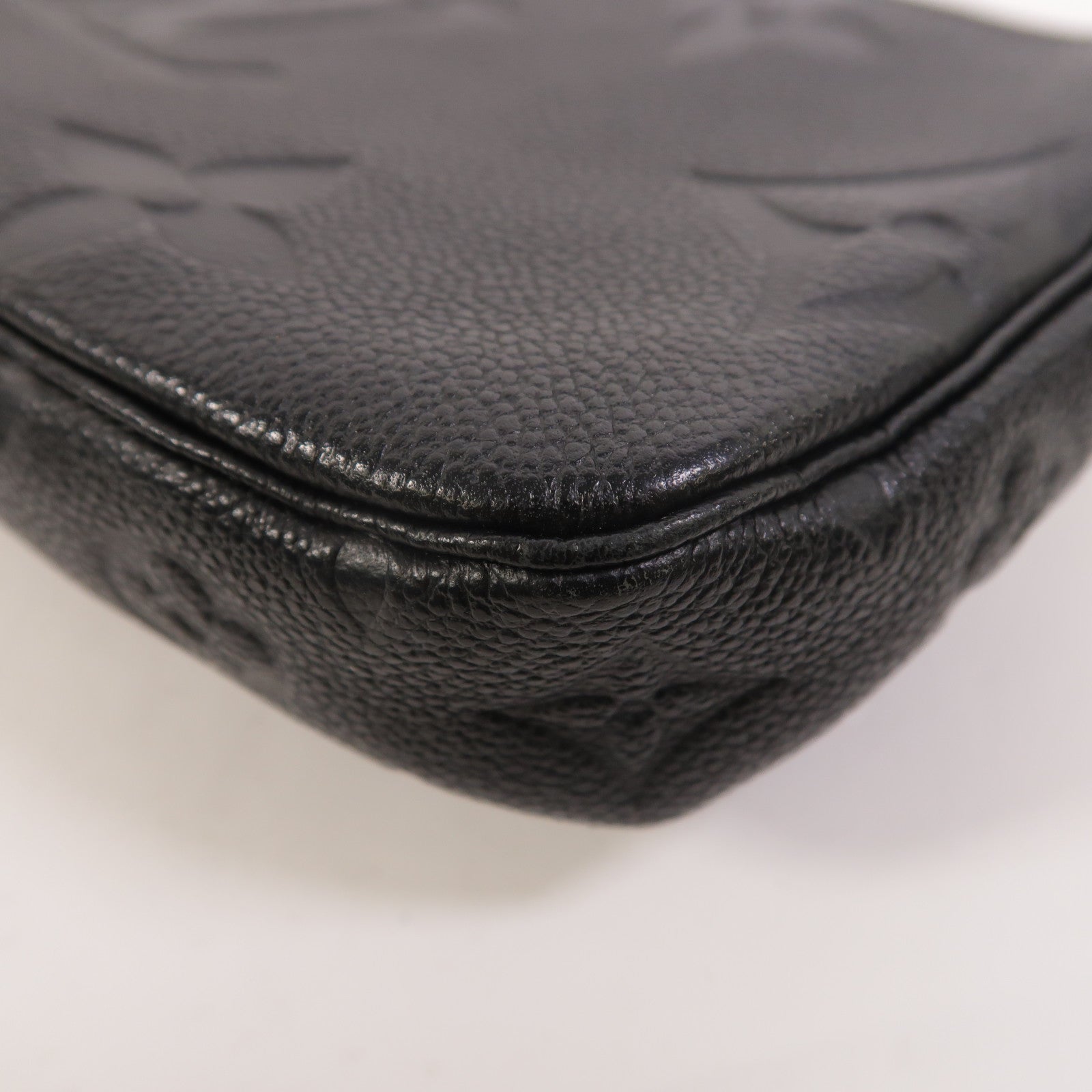 LOUIS VUITTON Monogram Empreinte Multi Pochette Accessoires手挽肩背兩用袋
