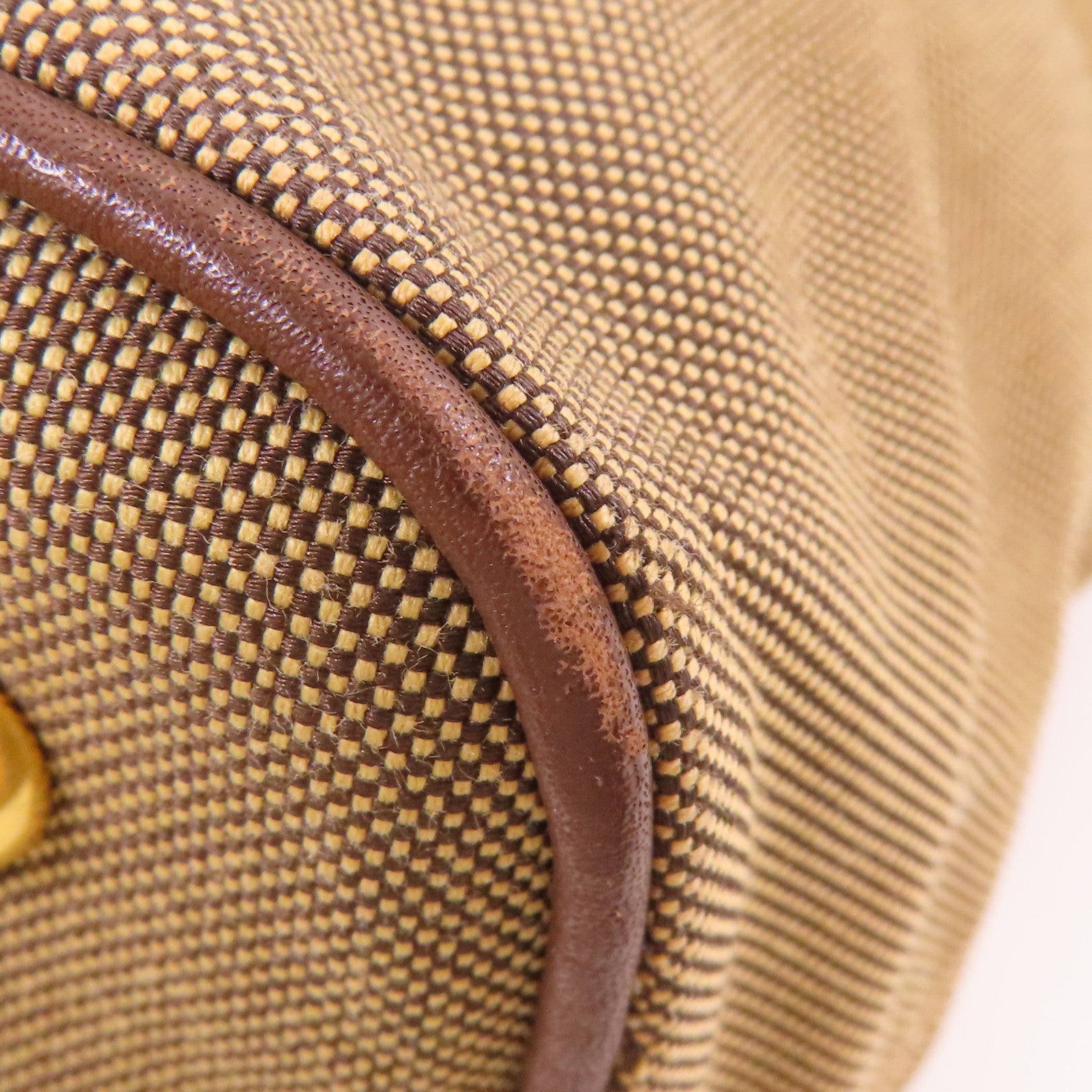 PRADA 帆布Shoulder Bag金扣肩背袋