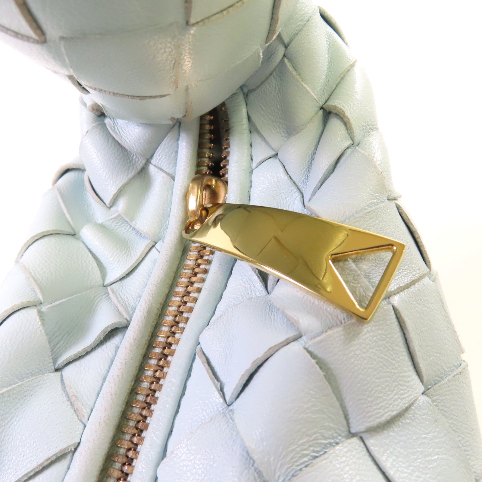 BOTTEGA VENETA 織紋皮革Mini Jodie Handbag金扣手挽袋淺藍色