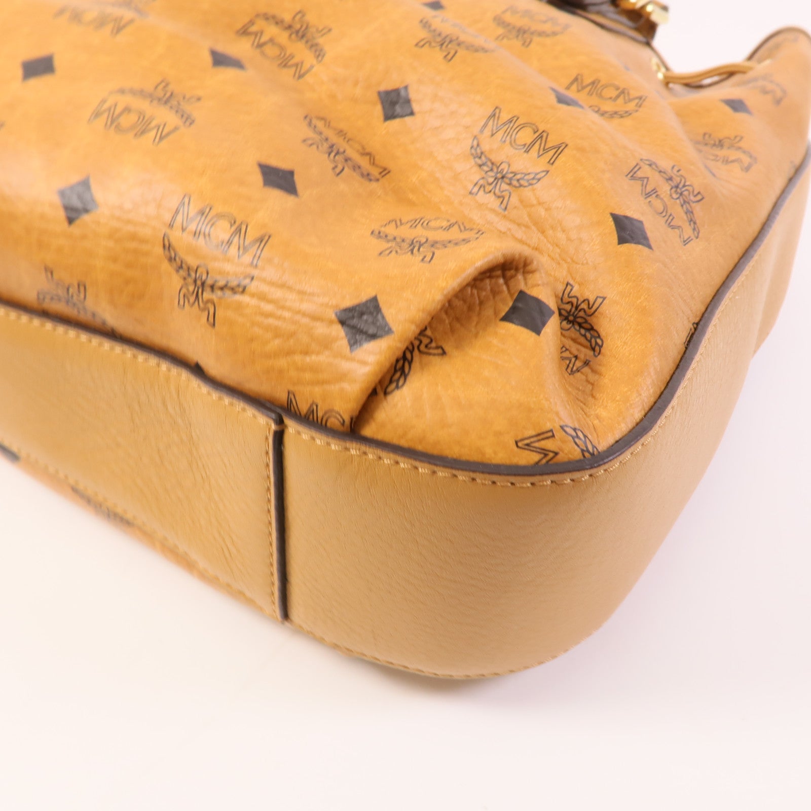 MCM 塗層帆布Shoulder Bag金扣手挽肩背兩用袋