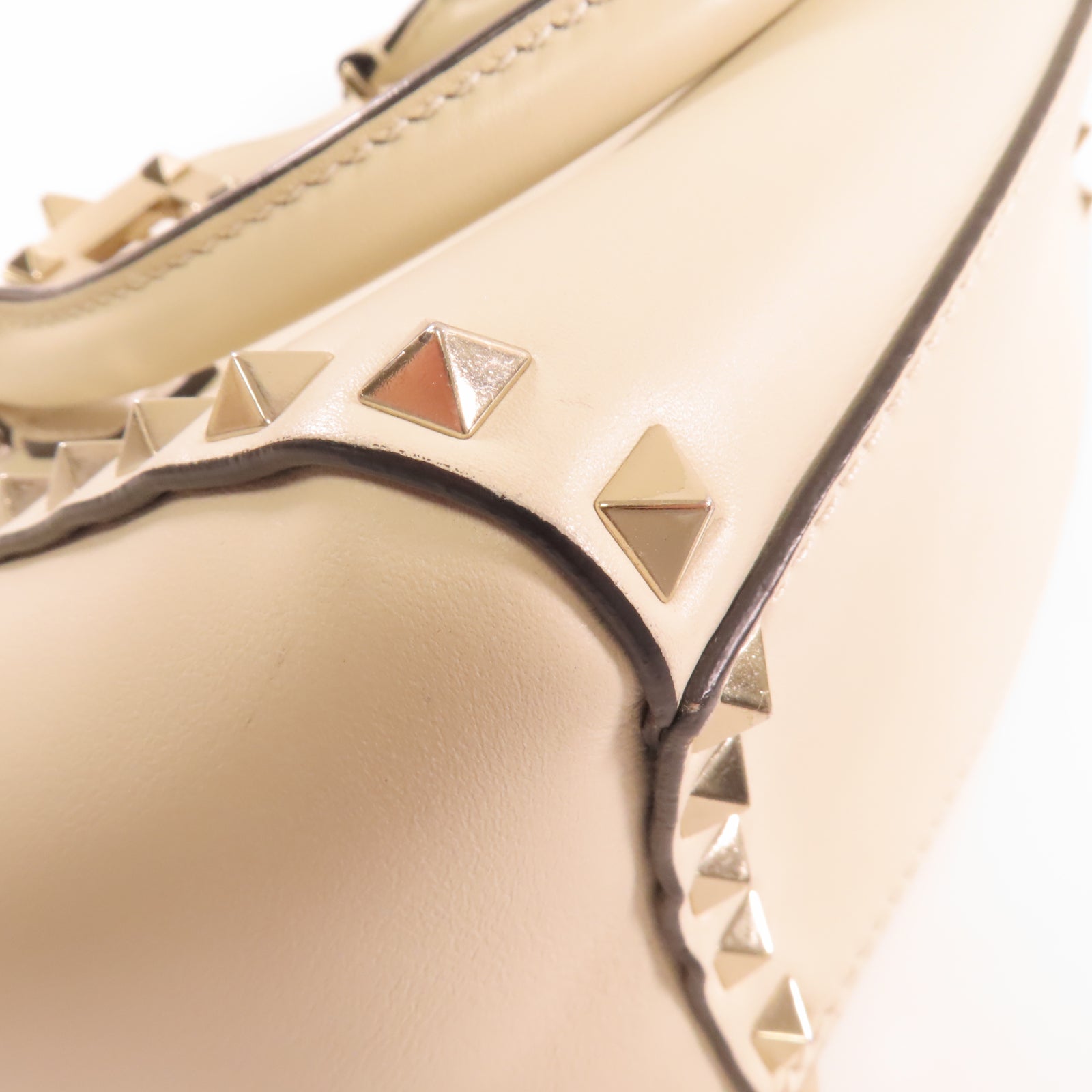 Valentino 牛皮皮革2 Way Shoulder金扣手挽肩背兩用袋米色