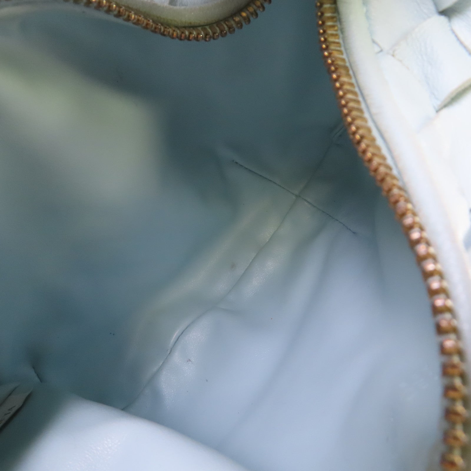 BOTTEGA VENETA 織紋皮革Mini Jodie Handbag金扣手挽袋淺藍色