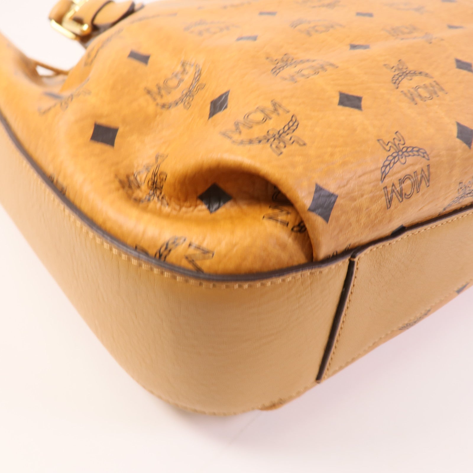MCM 塗層帆布Shoulder Bag金扣手挽肩背兩用袋
