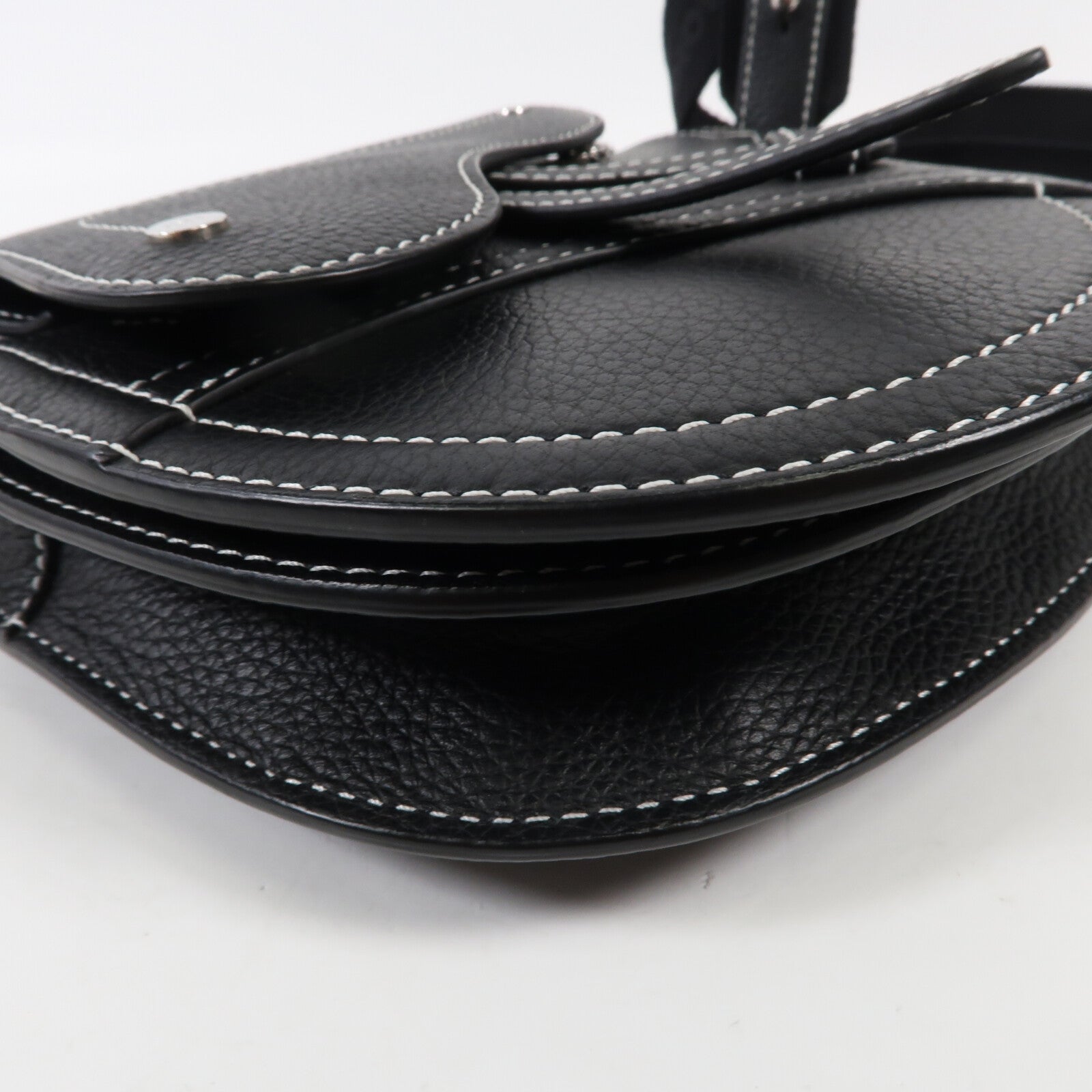 Dior 牛皮皮革Saddle銀扣肩背袋