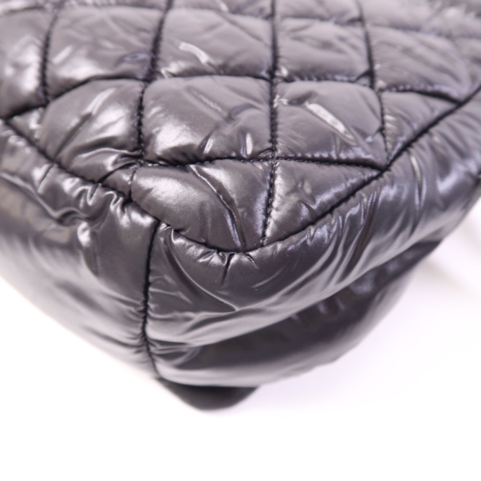 CHANEL 尼龍Coco Cocoon銀扣肩背袋