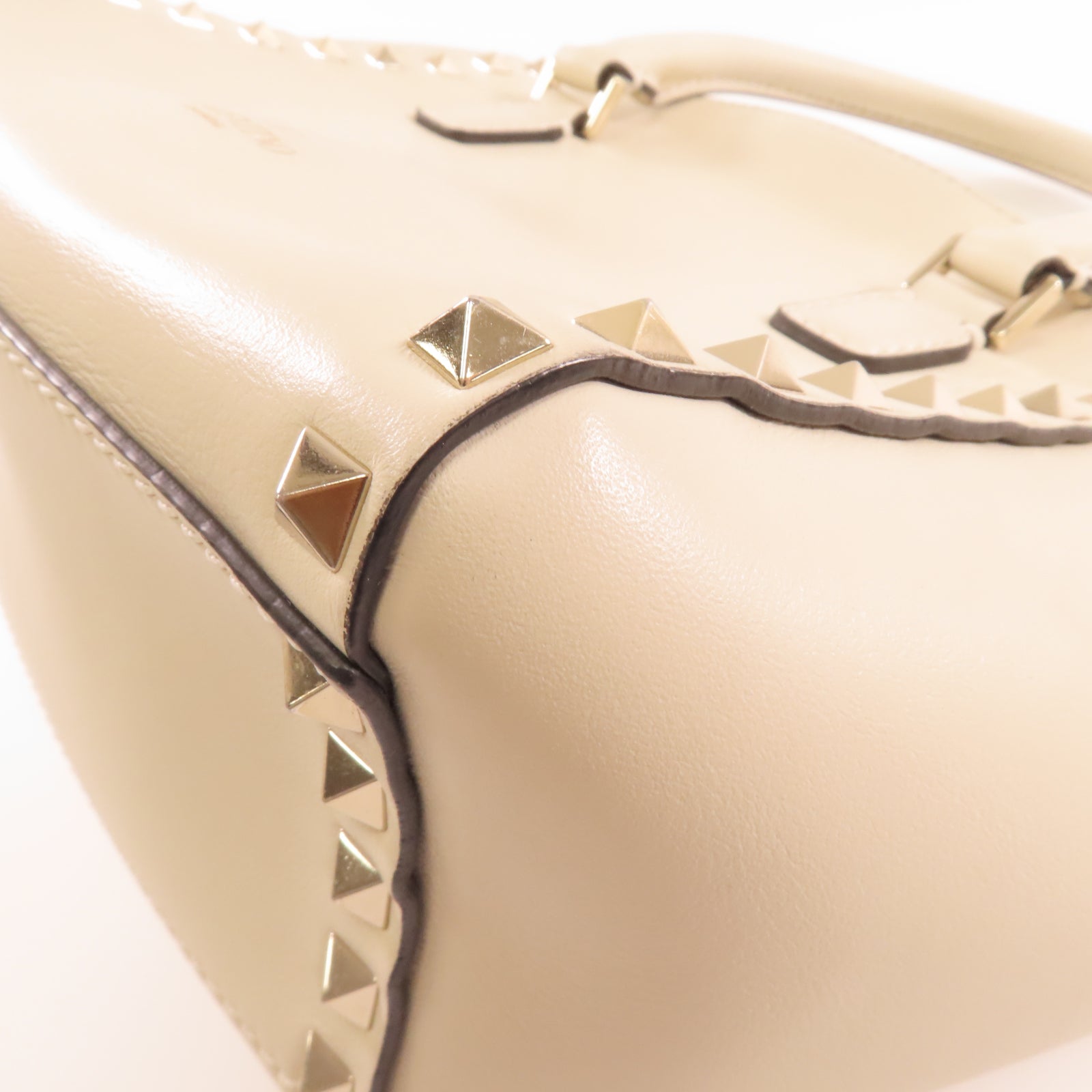 Valentino 牛皮皮革2 Way Shoulder金扣手挽肩背兩用袋米色