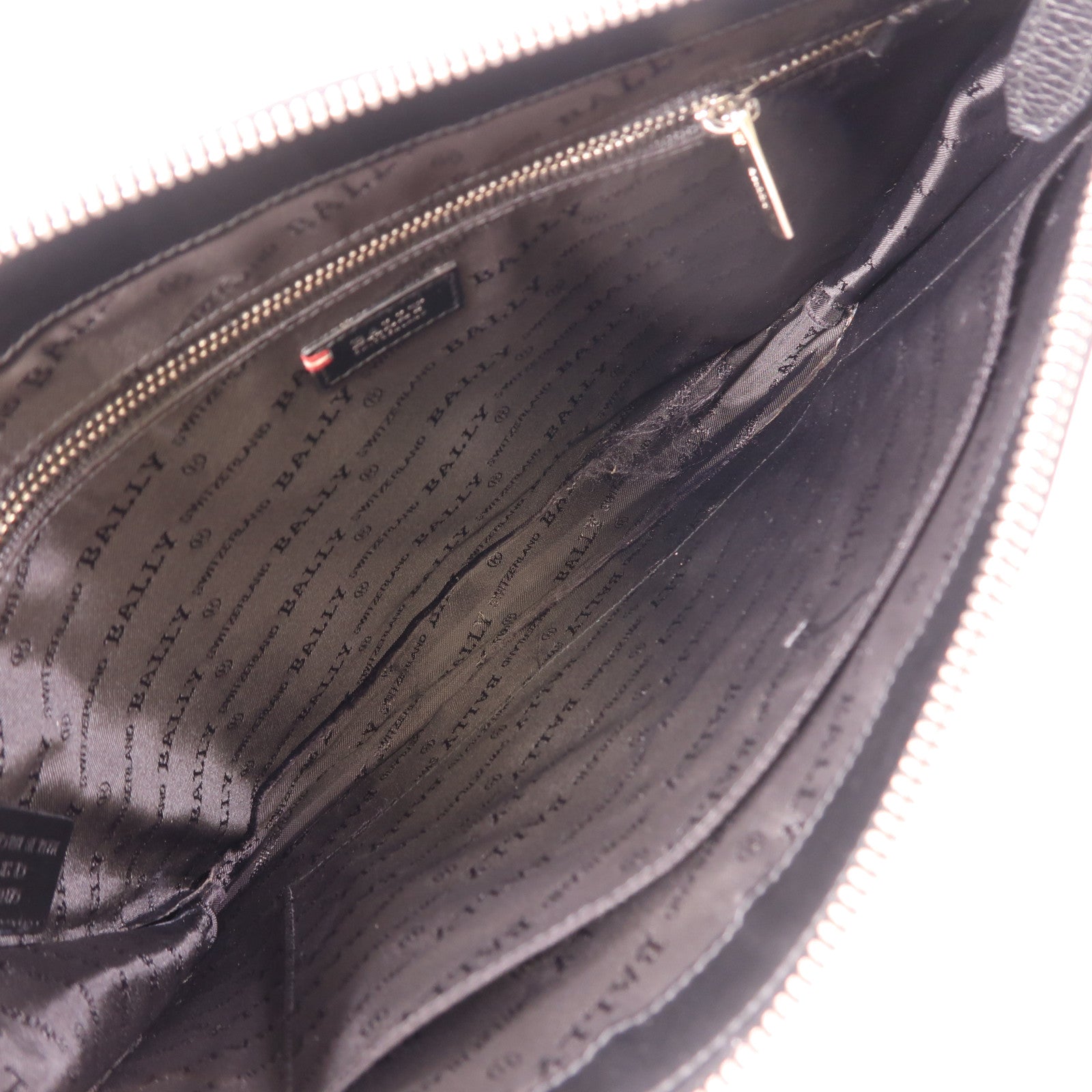 BALLY 皮革Clutch銀扣手拿包