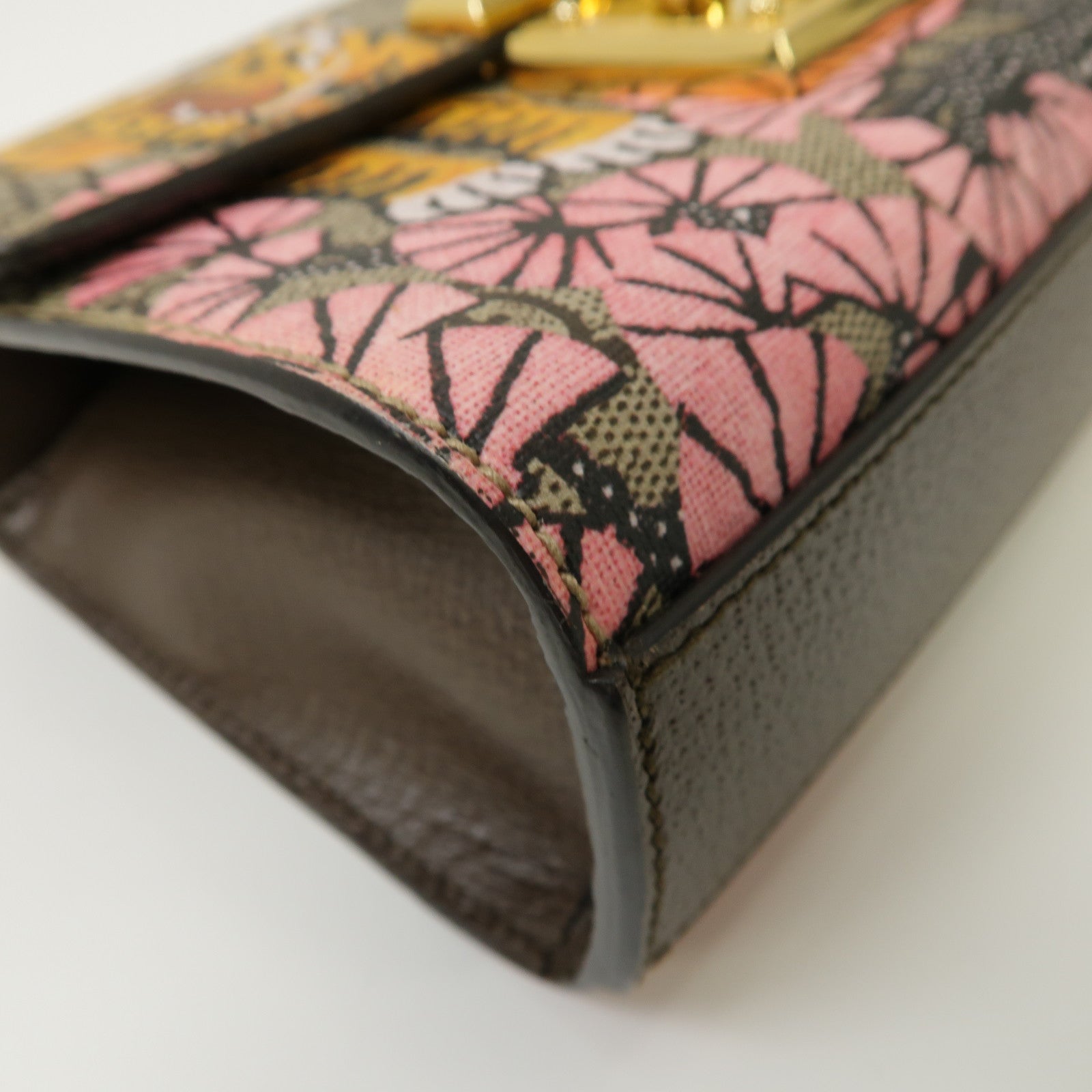 GUCCI 【激減優惠】塗層帆布Padlock GG金扣鏈帶肩背袋啡色