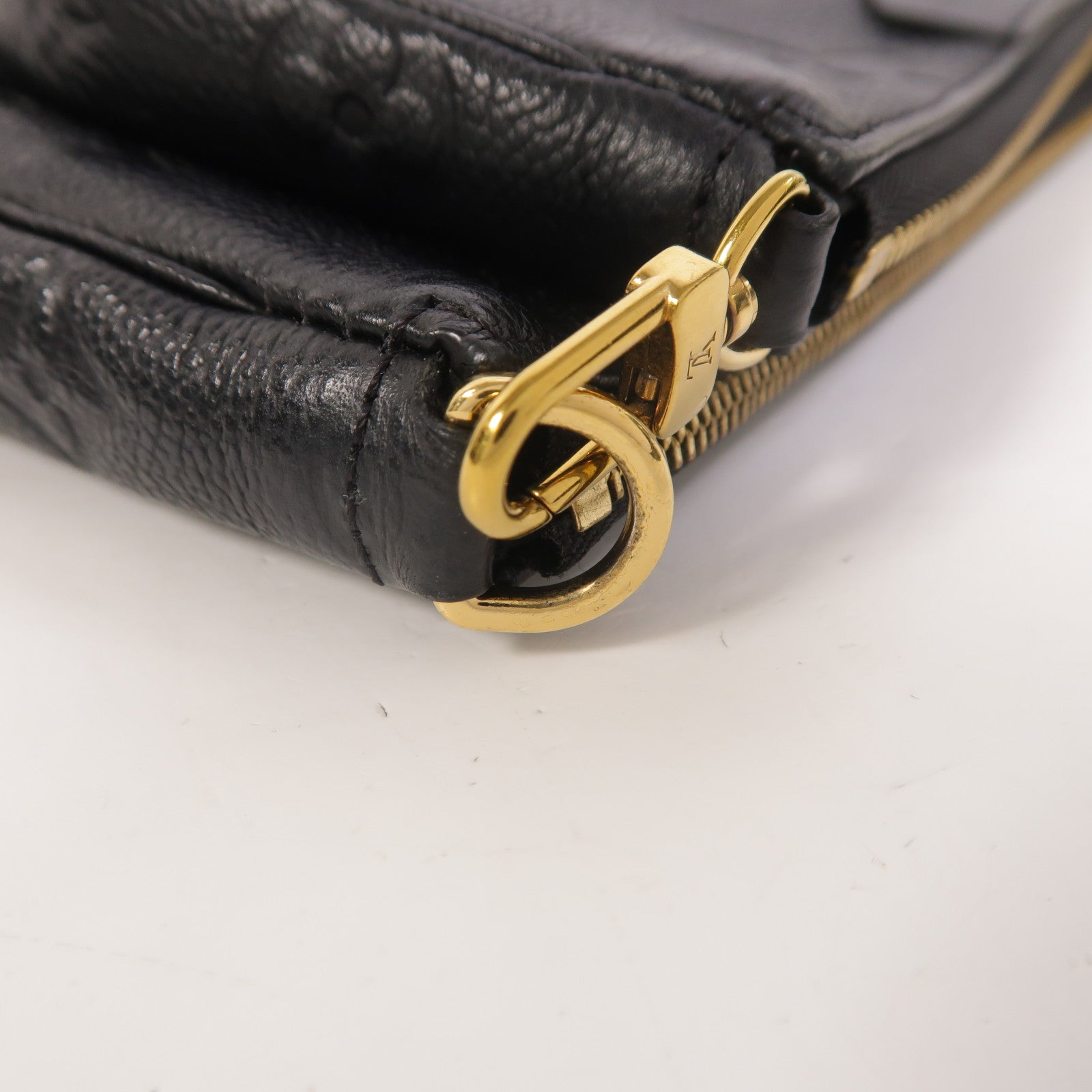 LOUIS VUITTON Monogram Empreinte Multi Pochette Accessoires手挽肩背兩用袋