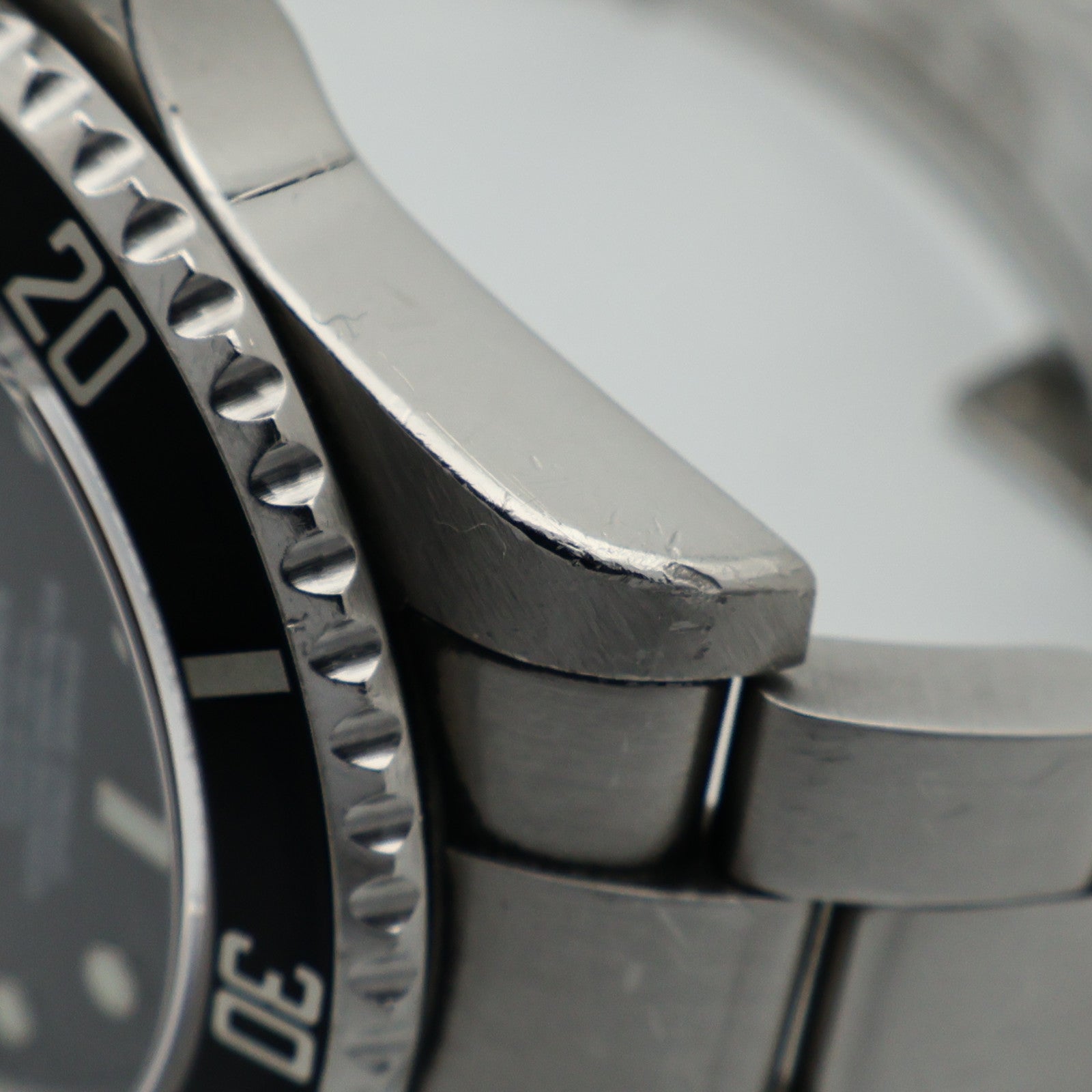 ROLEX Submariner Date 16610