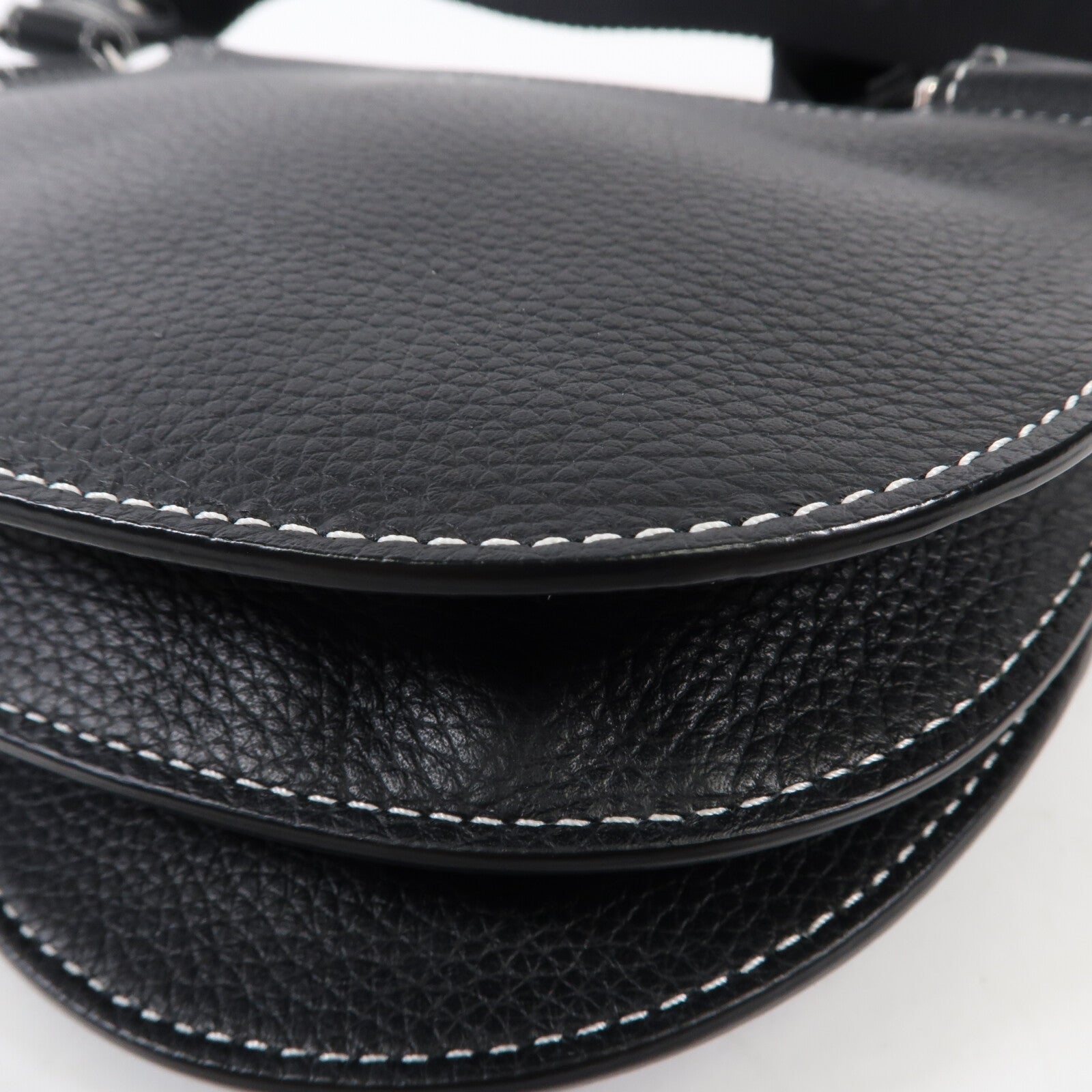 Dior 牛皮皮革Saddle銀扣肩背袋