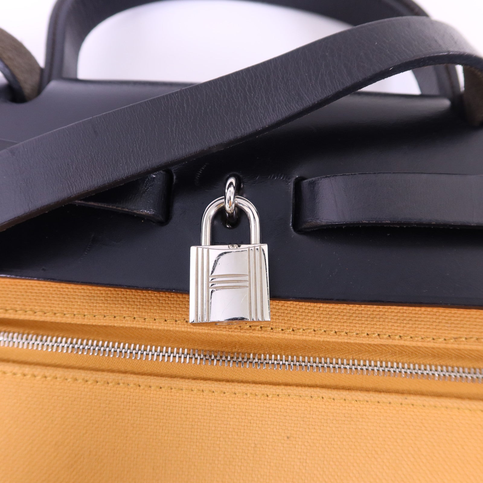 HERMES 帆布Herbag PM銀扣手挽肩背兩用袋Moutarde