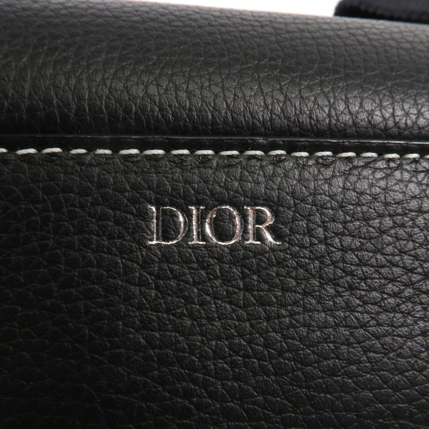Dior 牛皮皮革Saddle銀扣肩背袋