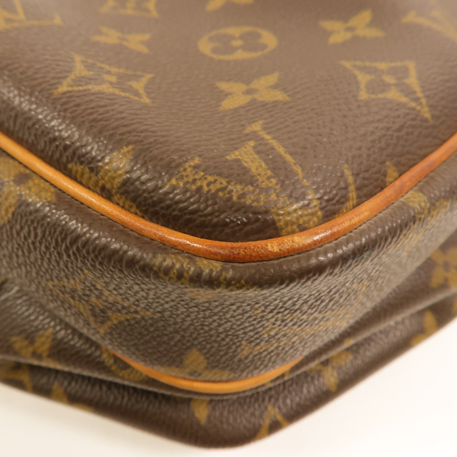 LOUIS VUITTON Monogram Reporter PM肩背袋