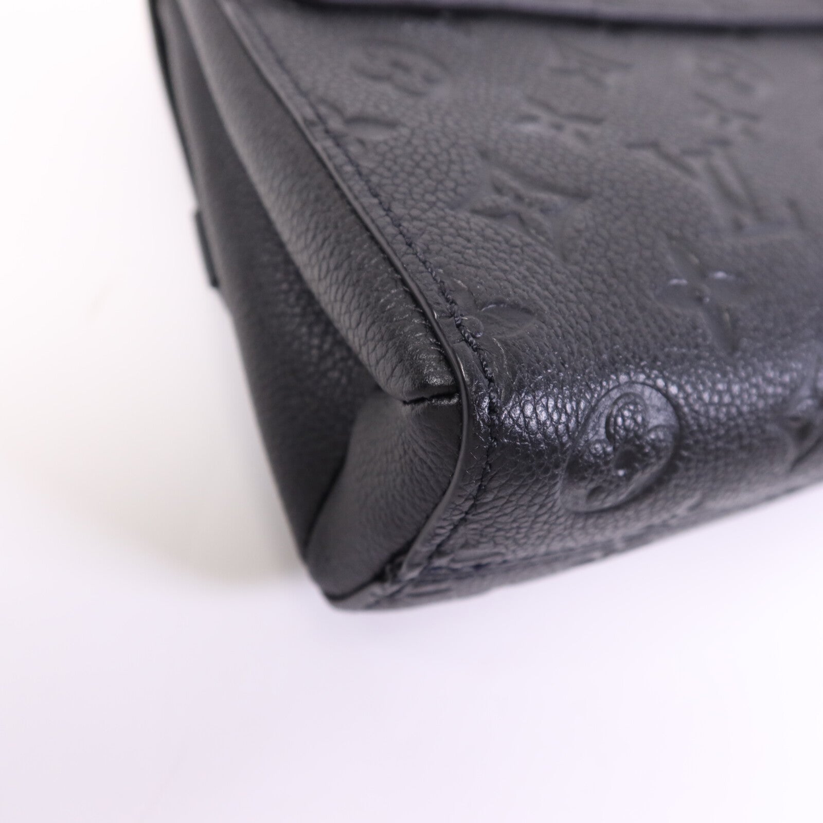 LOUIS VUITTON Monogram Empreinte Vavin BB金扣鏈帶肩背袋