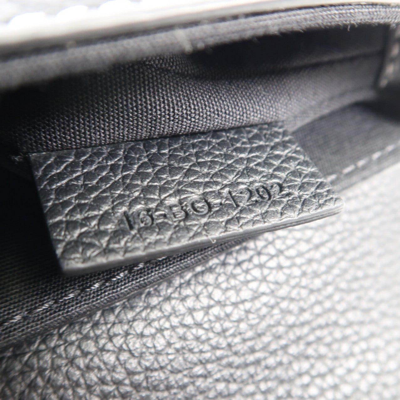 Dior 牛皮皮革Saddle銀扣肩背袋