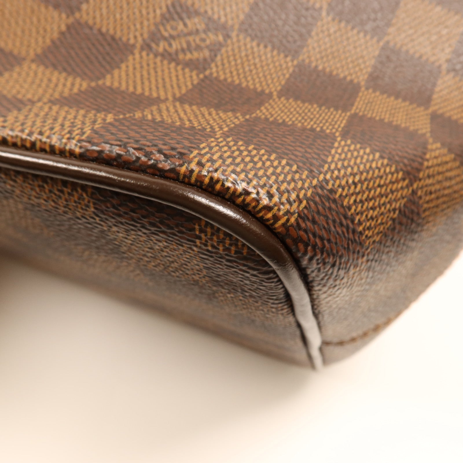 LOUIS VUITTON Damier Bergamo PM金扣手挽肩背兩用袋