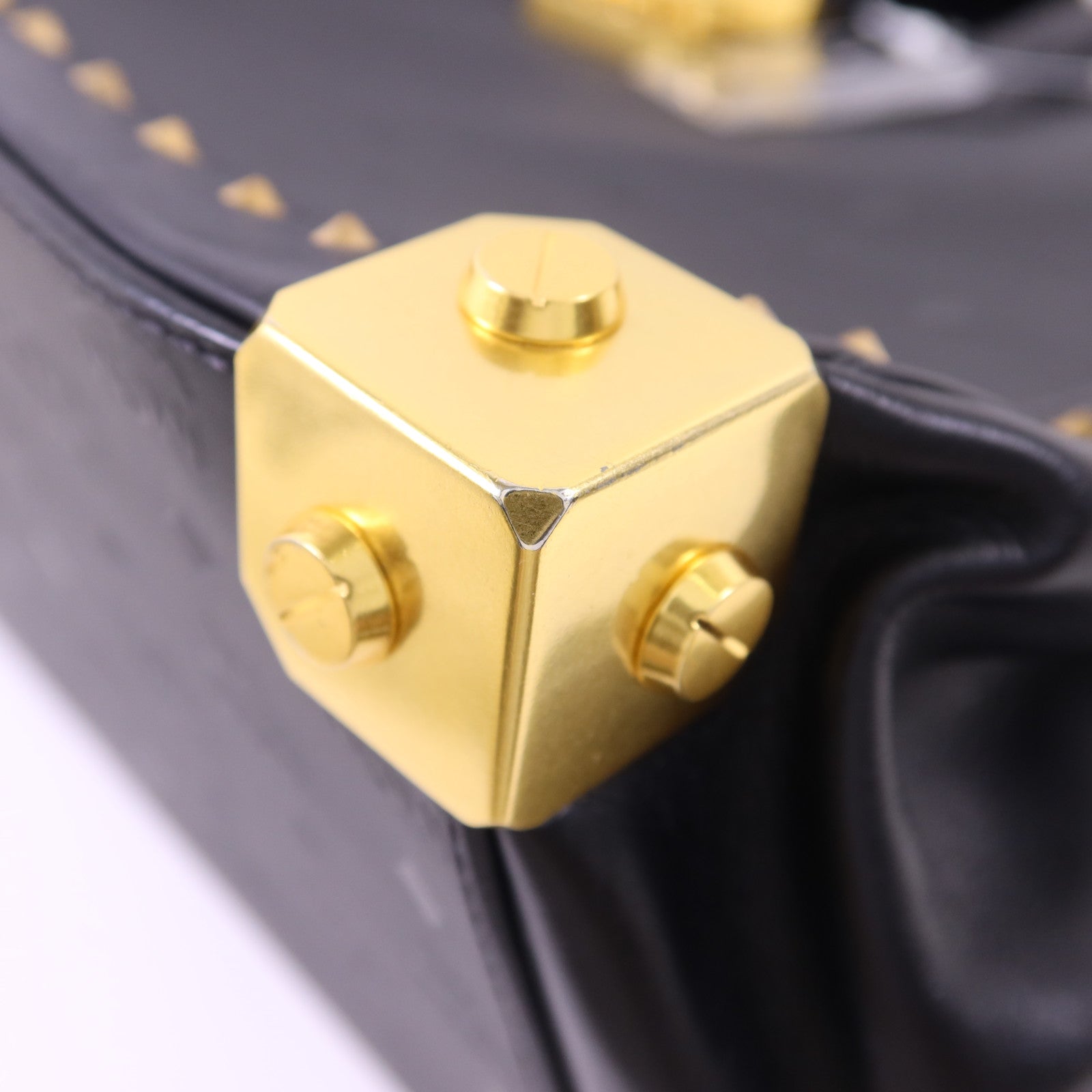 MCM 塗層帆布/牛皮皮革Visetos金扣手挽袋