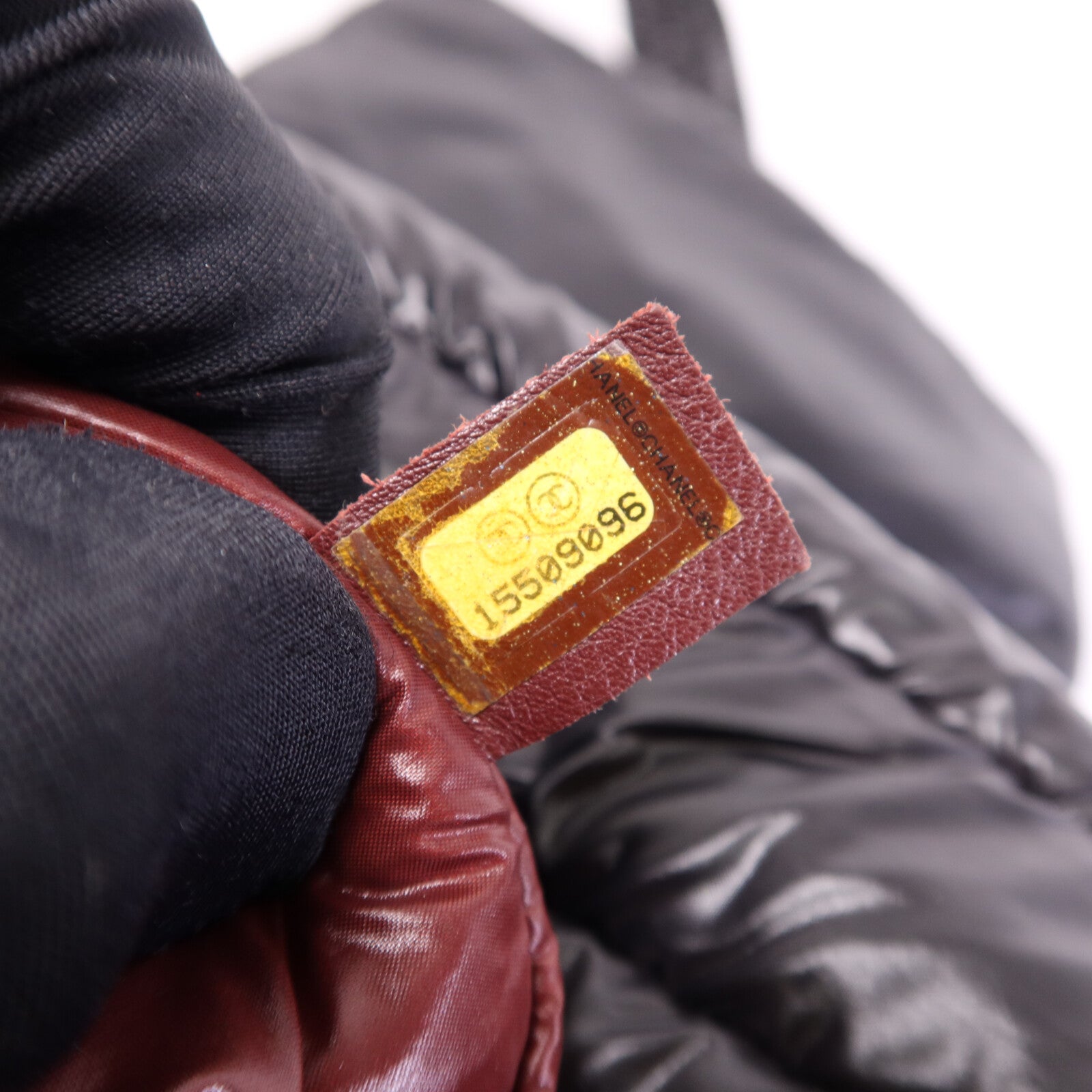 CHANEL 尼龍Coco Cocoon銀扣肩背袋