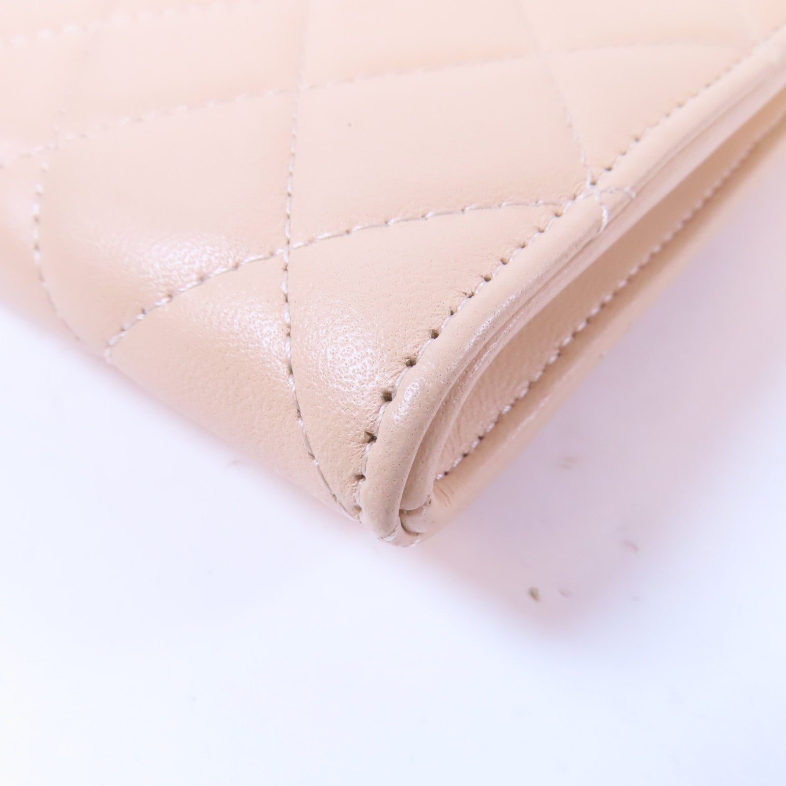 CHANEL 【激減優惠】菱格羊皮皮革Chain Phone Shoulder Bag金扣鏈帶肩背袋米色